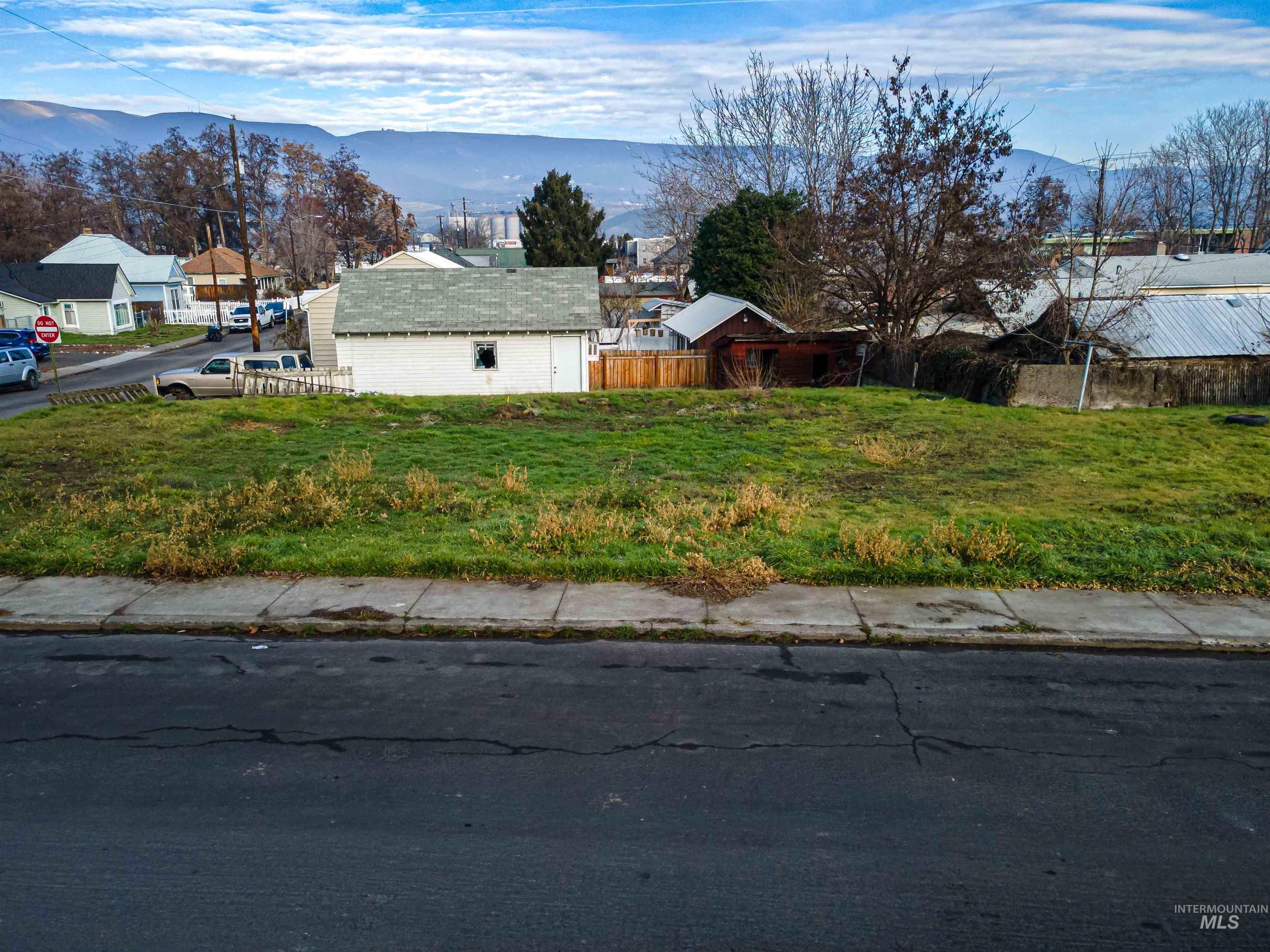1509 6th Ave, Lewiston, Idaho 83501, Land For Sale, Price $80,000,MLS 98975314