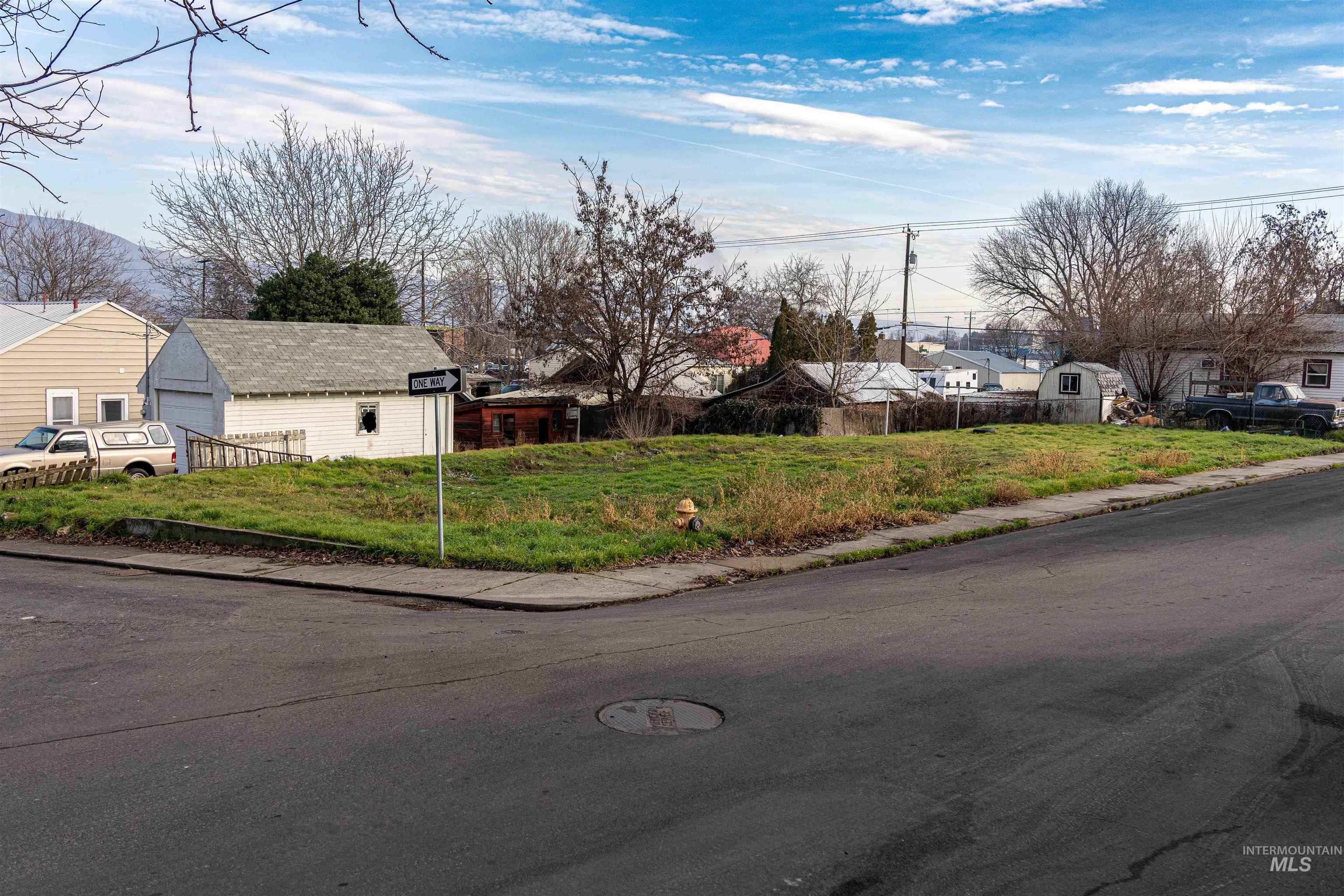 1509 6th Ave, Lewiston, Idaho 83501, Land For Sale, Price $80,000,MLS 98975314