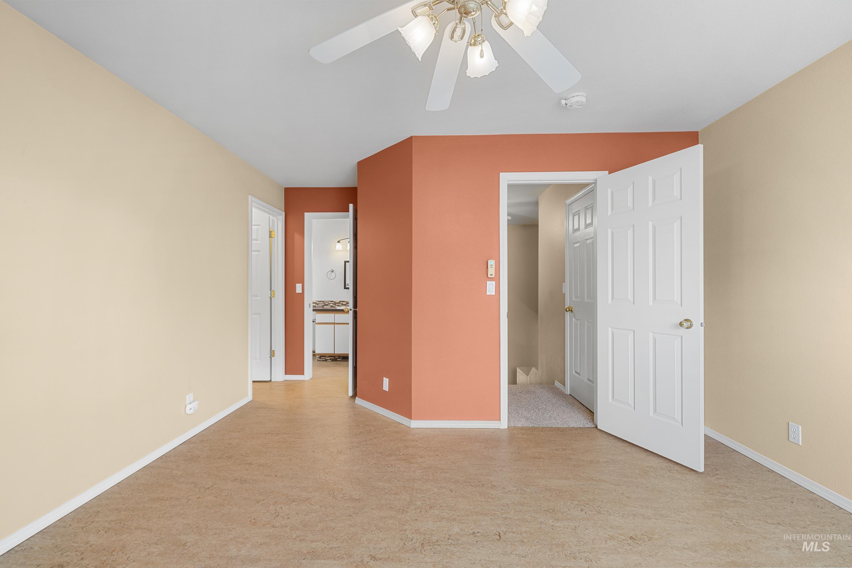 3962 W Adobe ct, Boise, Idaho 83705, 2 Bedrooms, 2 Bathrooms, Residential For Sale, Price $345,000,MLS 98975316