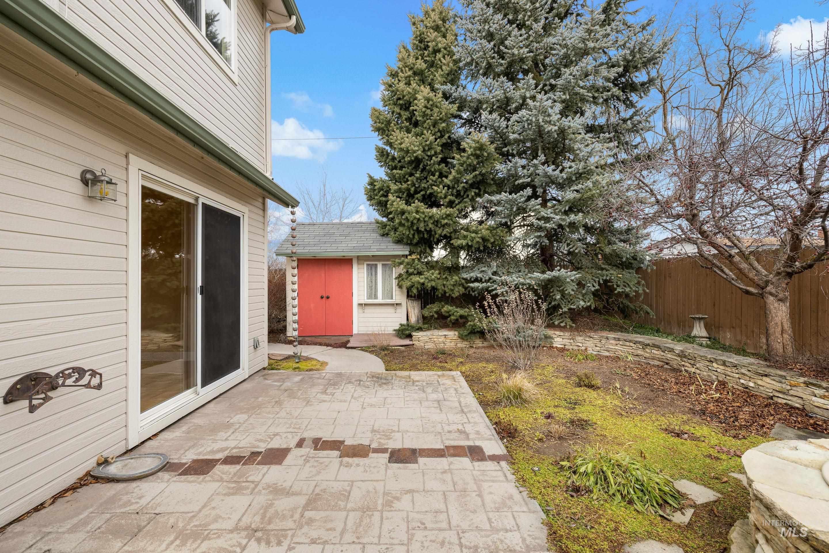 3962 W Adobe ct, Boise, Idaho 83705, 2 Bedrooms, 2 Bathrooms, Residential For Sale, Price $345,000,MLS 98975316