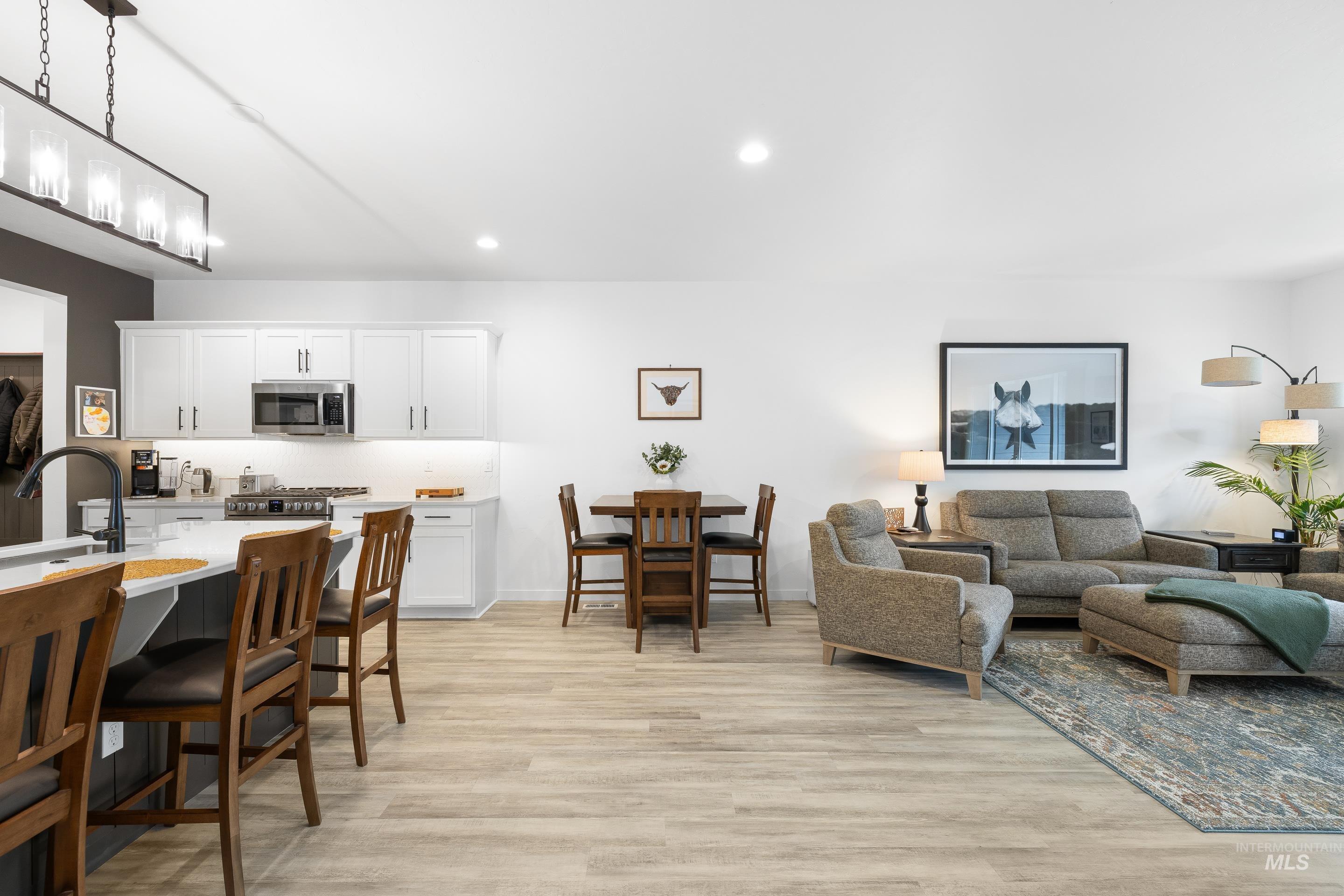 8794 E Daffodil St, Nampa, Idaho 83687, 3 Bedrooms, 2 Bathrooms, Residential For Sale, Price $550,000, 98975320