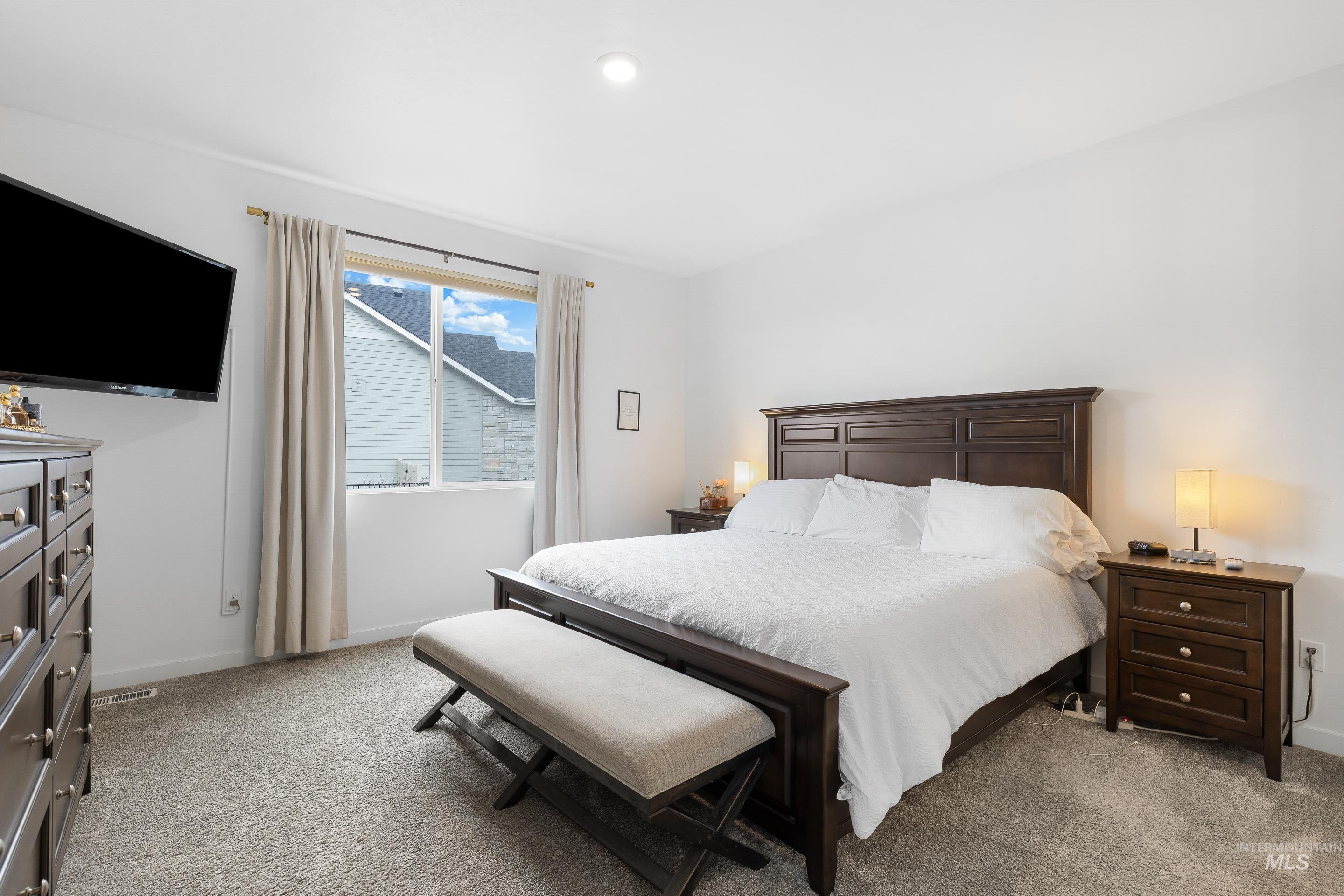 8794 E Daffodil St, Nampa, Idaho 83687, 3 Bedrooms, 2 Bathrooms, Residential For Sale, Price $550,000, 98975320