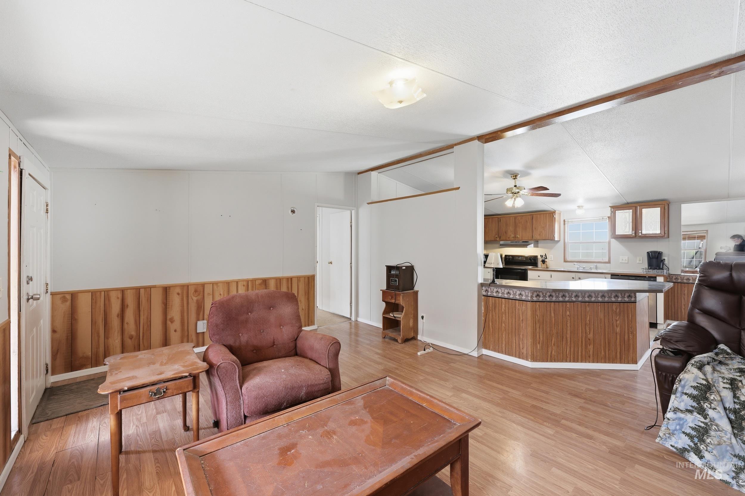 601 N 42nd St, Nampa, Idaho 83651, 4 Bedrooms, 2 Bathrooms, Residential For Sale, Price $105,000,MLS 98975321