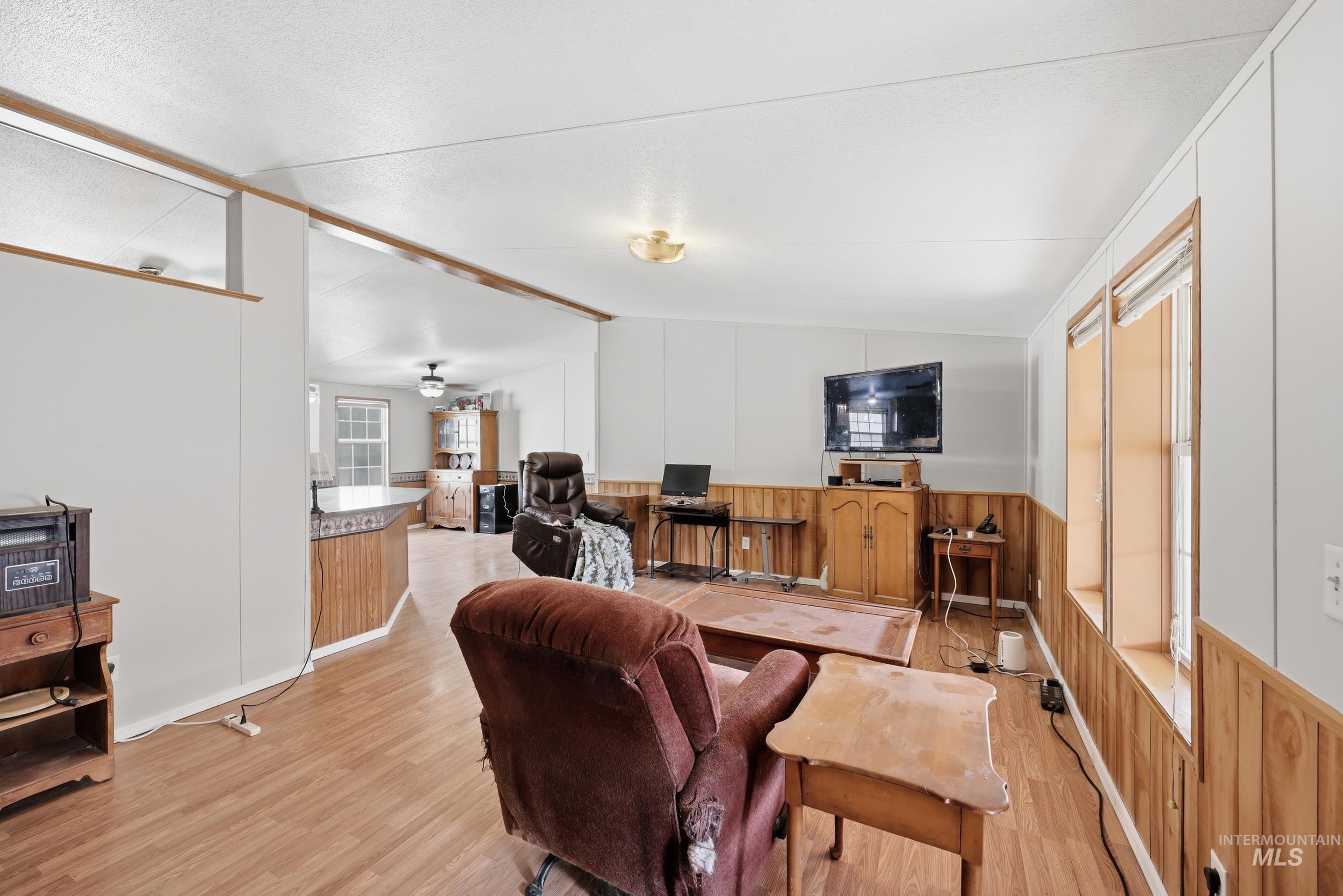 601 N 42nd St, Nampa, Idaho 83651, 4 Bedrooms, 2 Bathrooms, Residential For Sale, Price $105,000,MLS 98975321