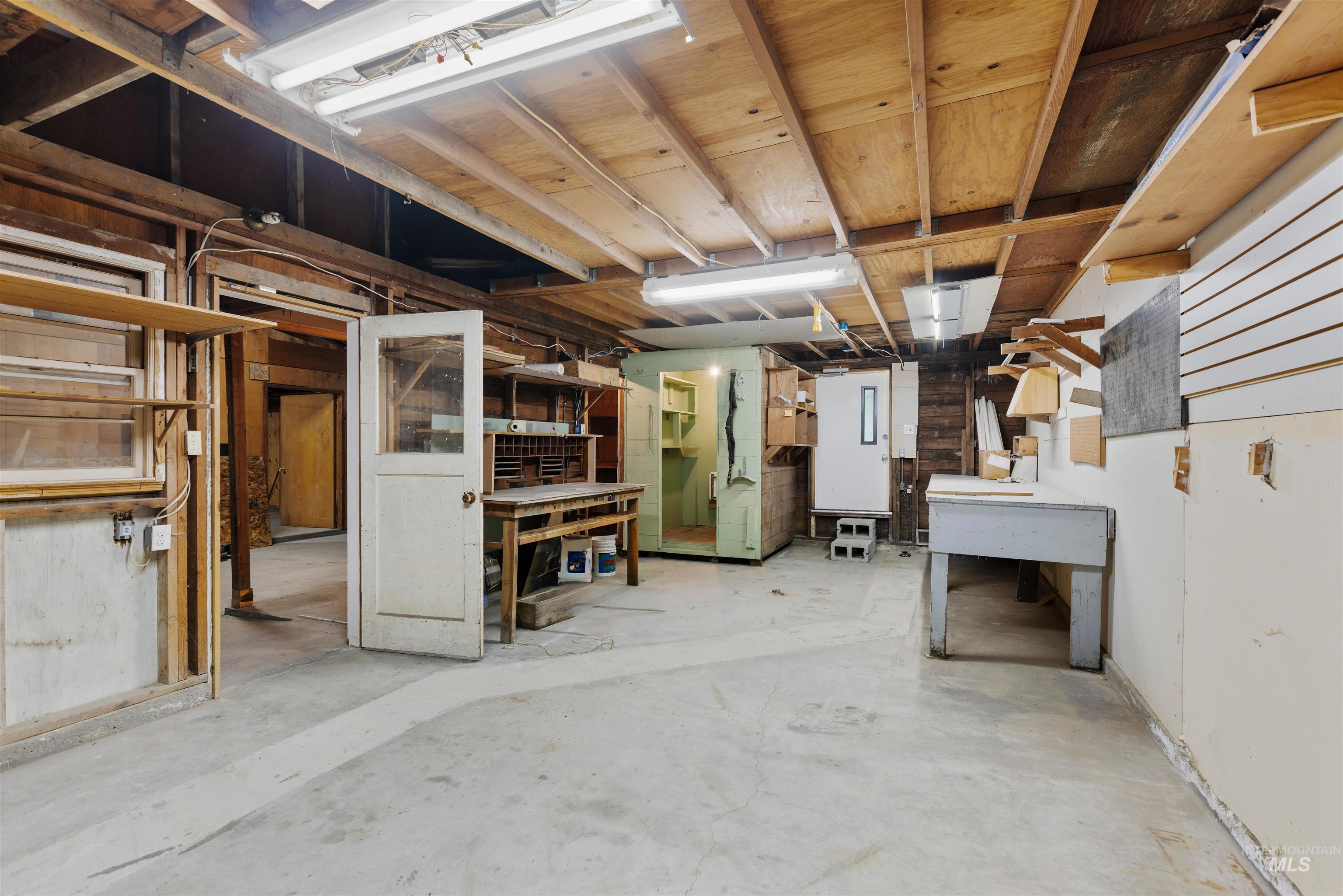 219 Cleveland Blvd, Caldwell, Idaho 83605, 3 Bedrooms, 2 Bathrooms, Residential For Sale, Price $499,900,MLS 98975323