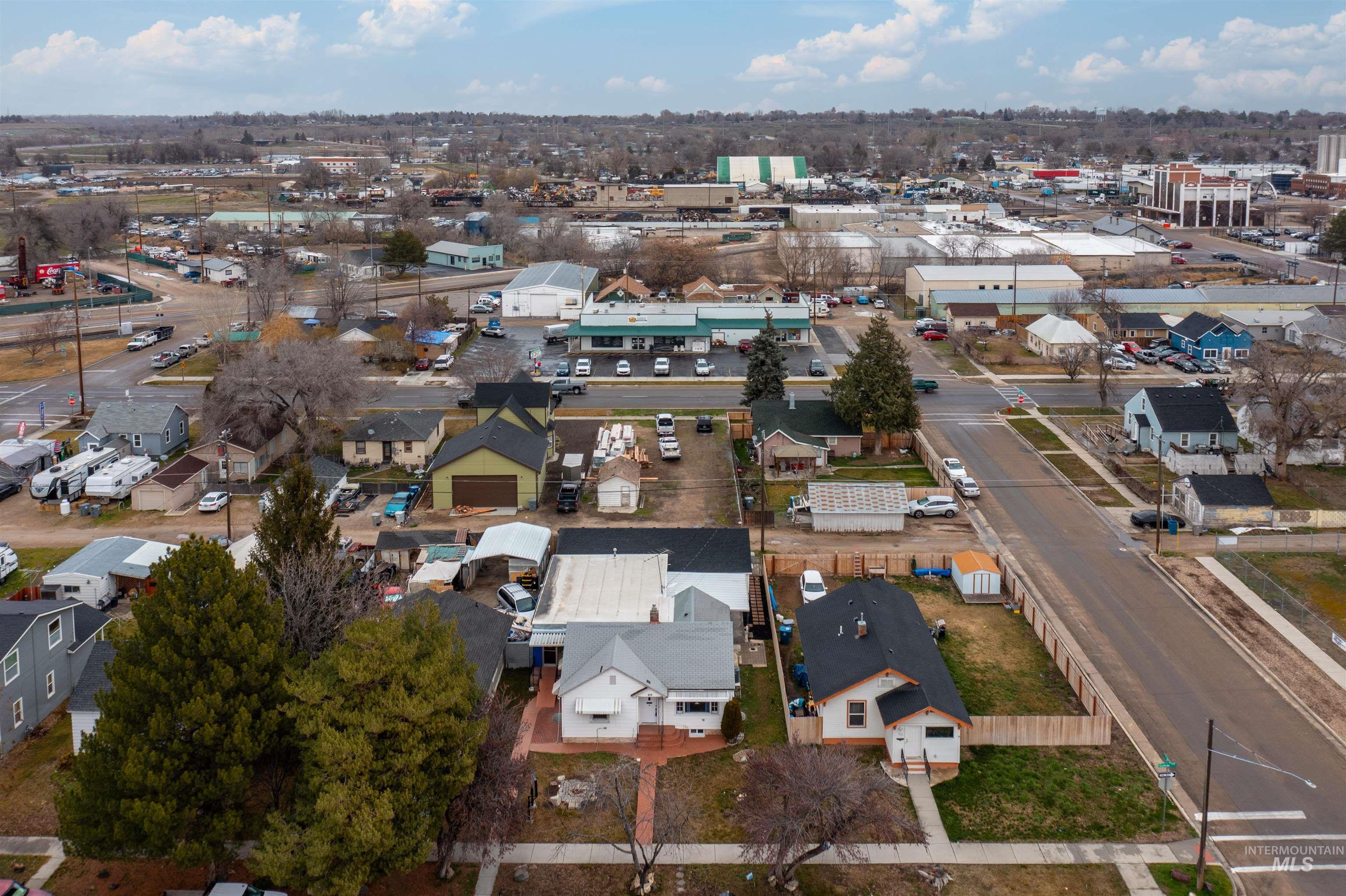 219 Cleveland Blvd, Caldwell, Idaho 83605, 3 Bedrooms, 2 Bathrooms, Residential For Sale, Price $499,900,MLS 98975323