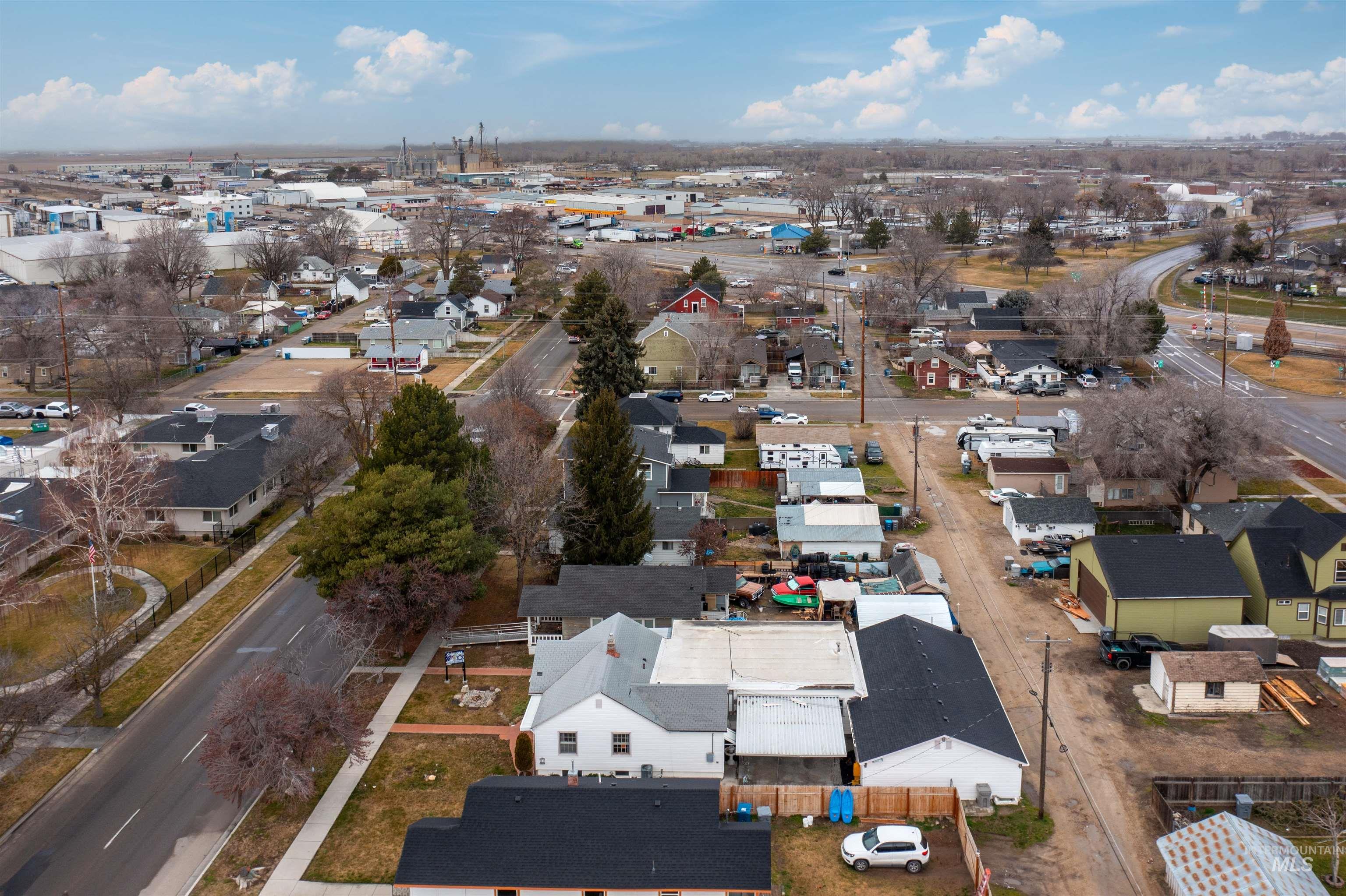 219 Cleveland Blvd, Caldwell, Idaho 83605, 3 Bedrooms, 2 Bathrooms, Residential For Sale, Price $499,900,MLS 98975323