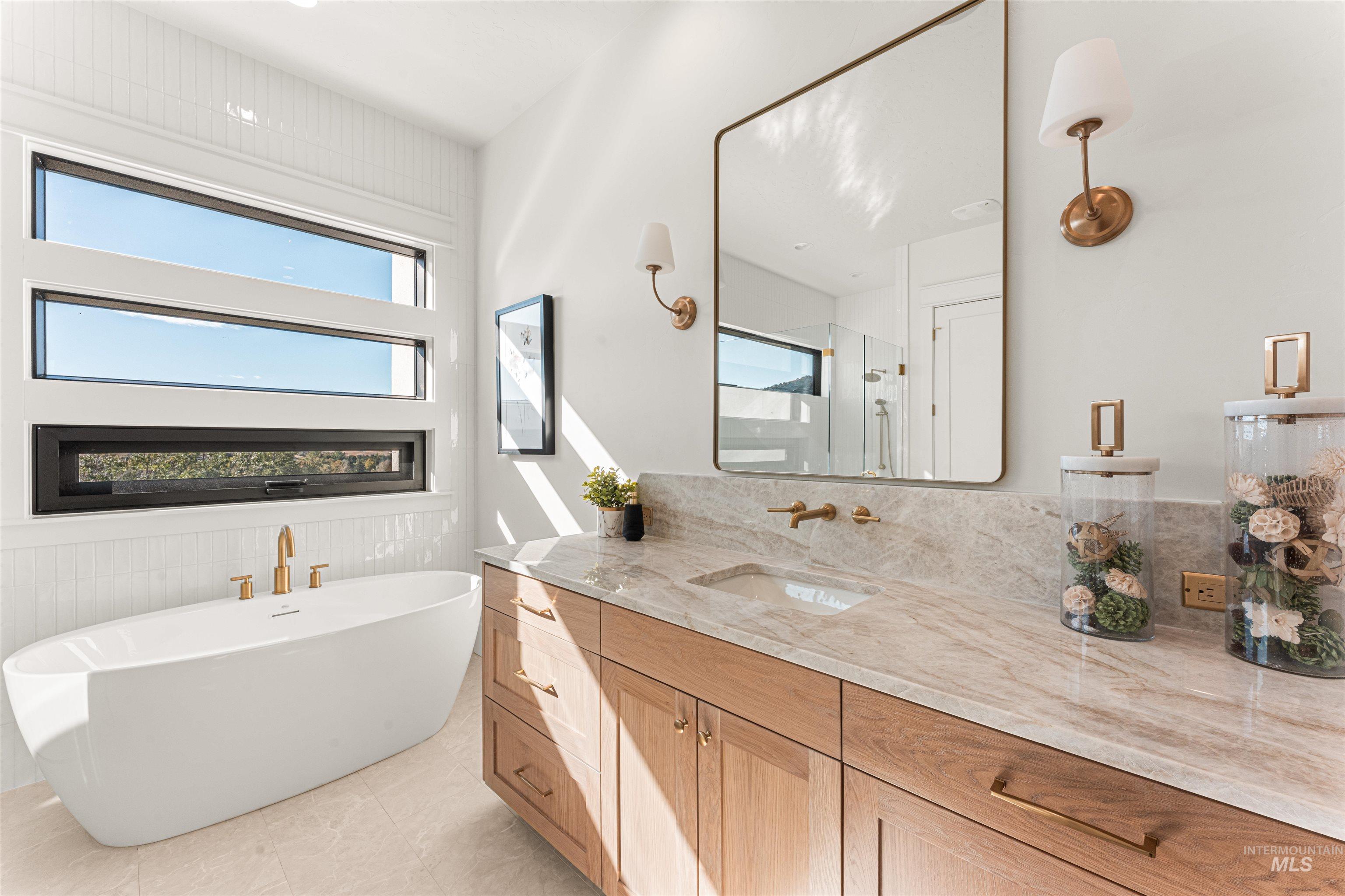 6400 N High Valley Way, Eagle, Idaho 83714, 4 Bedrooms, 4 Bathrooms, Residential For Sale, Price $2,599,000,MLS 98975325