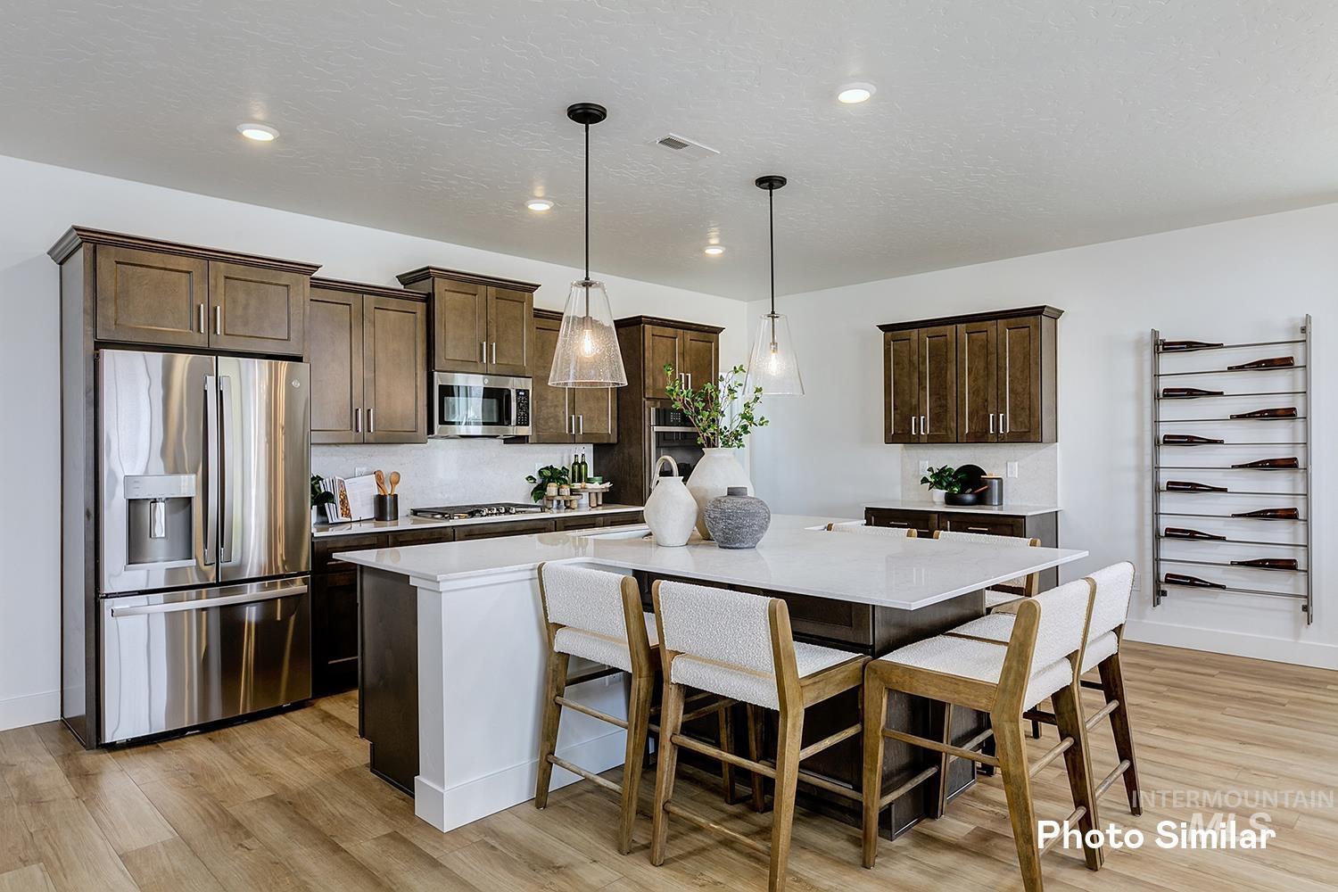 3644 S Angel Falls Way, Nampa, Idaho 83686, 4 Bedrooms, 3 Bathrooms, Residential For Sale, Price $570,400,MLS 98975327