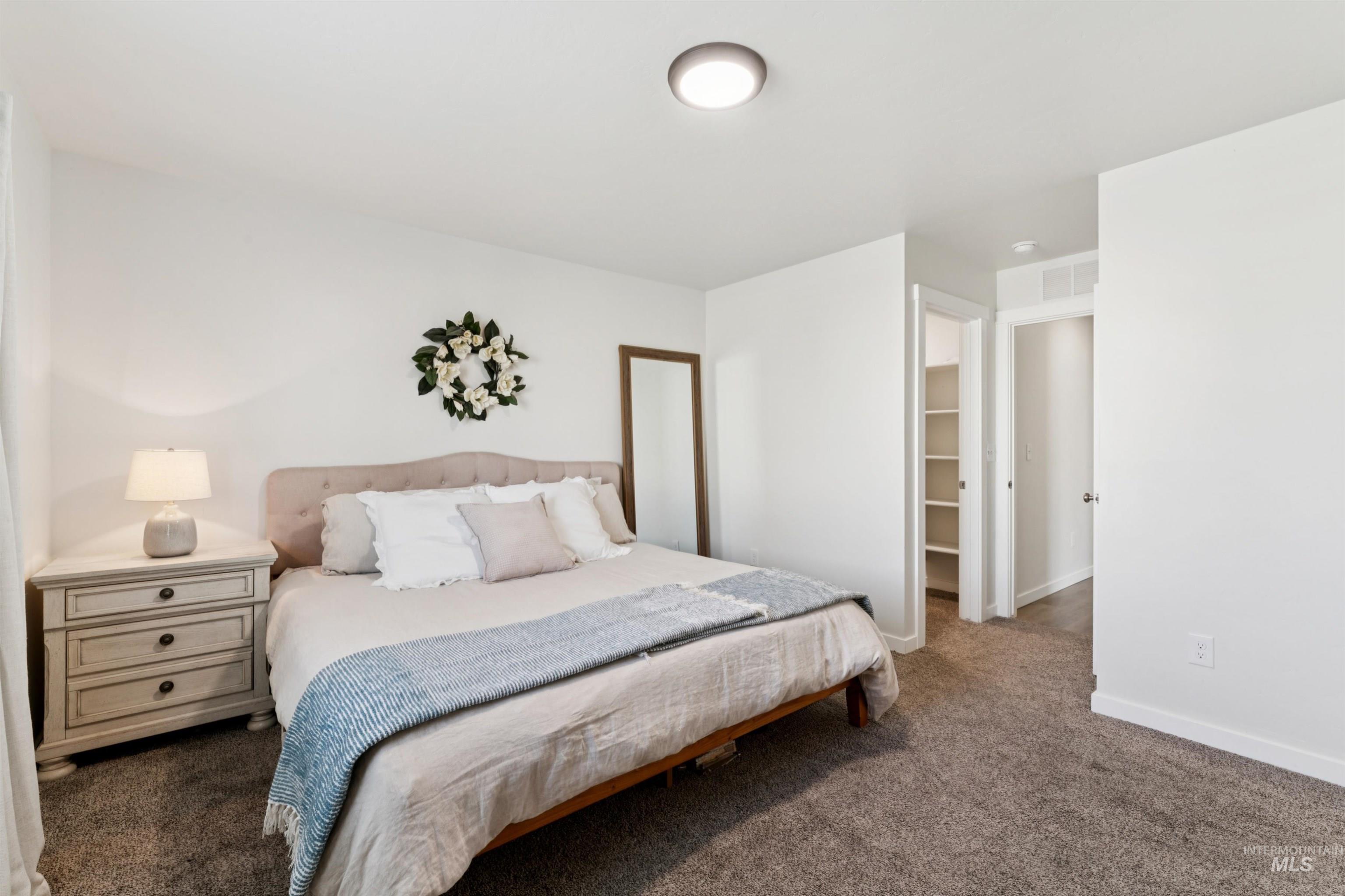 12904 Ashfield St, Caldwell, Idaho 83607, 3 Bedrooms, 2 Bathrooms, Residential For Sale, Price $369,990,MLS 98975328