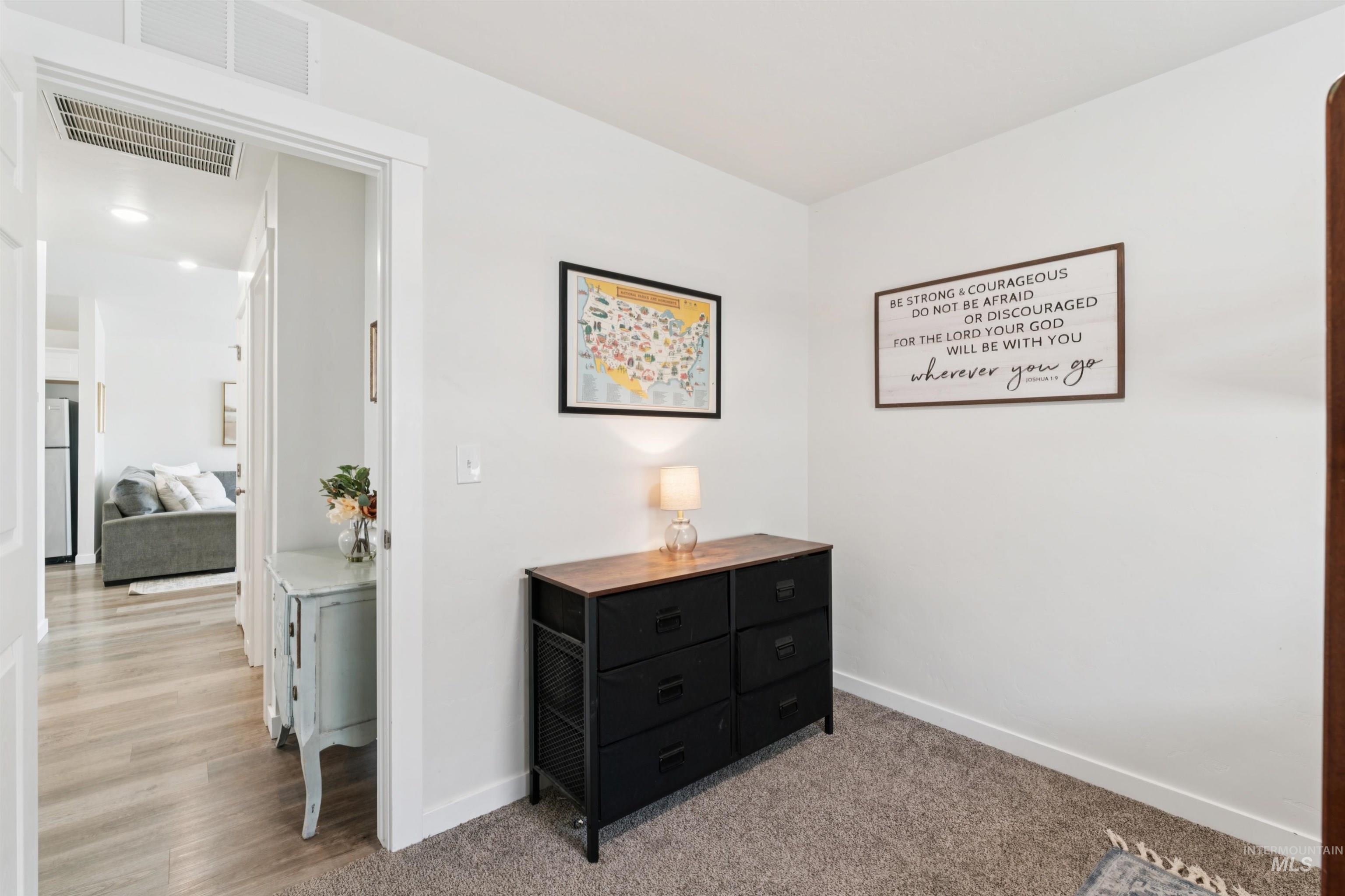 12904 Ashfield St, Caldwell, Idaho 83607, 3 Bedrooms, 2 Bathrooms, Residential For Sale, Price $369,990,MLS 98975328