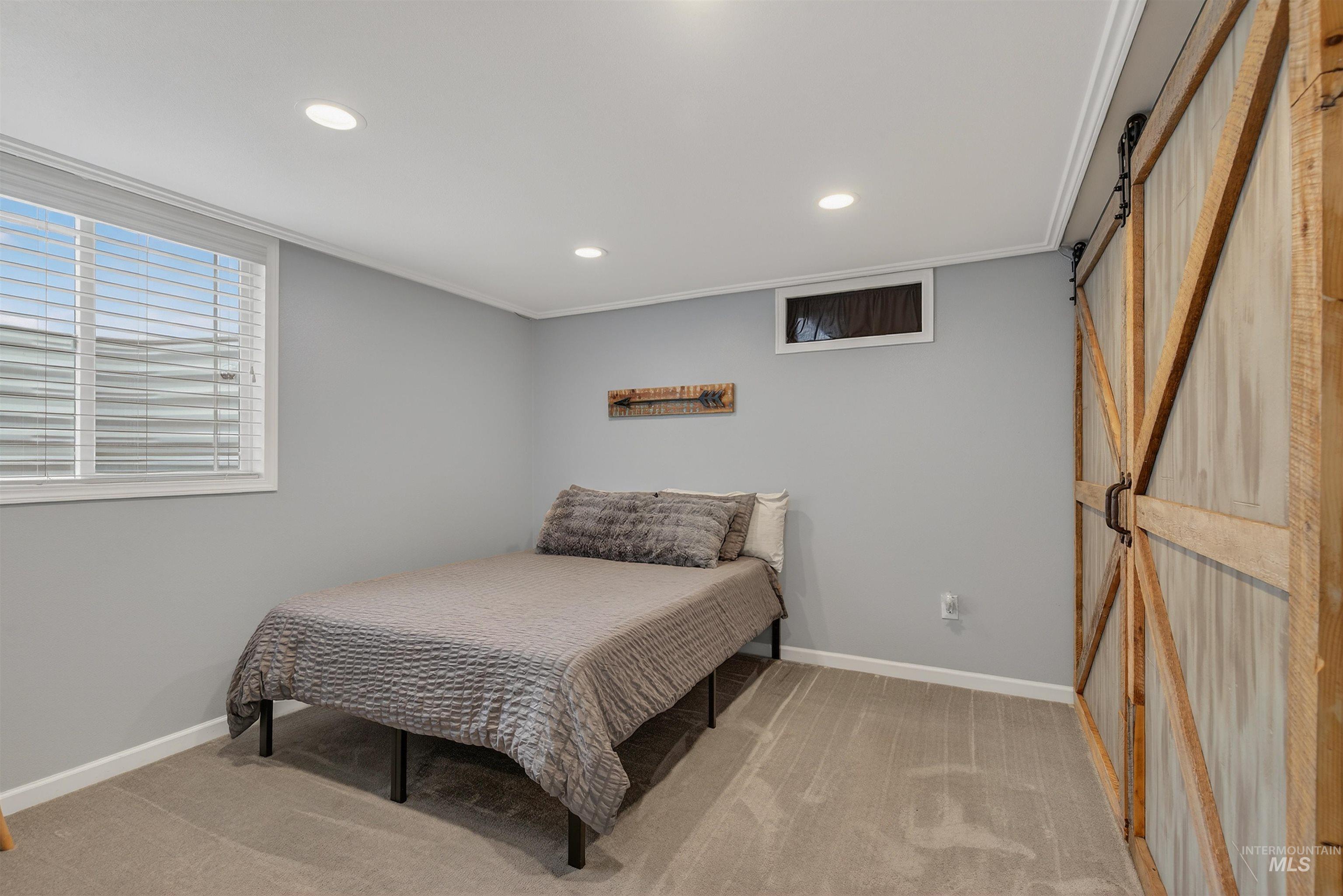 917 Cedar Avenue, Lewiston, Idaho 83501, 4 Bedrooms, 2.5 Bathrooms, Residential For Sale, Price $689,900, 98975331