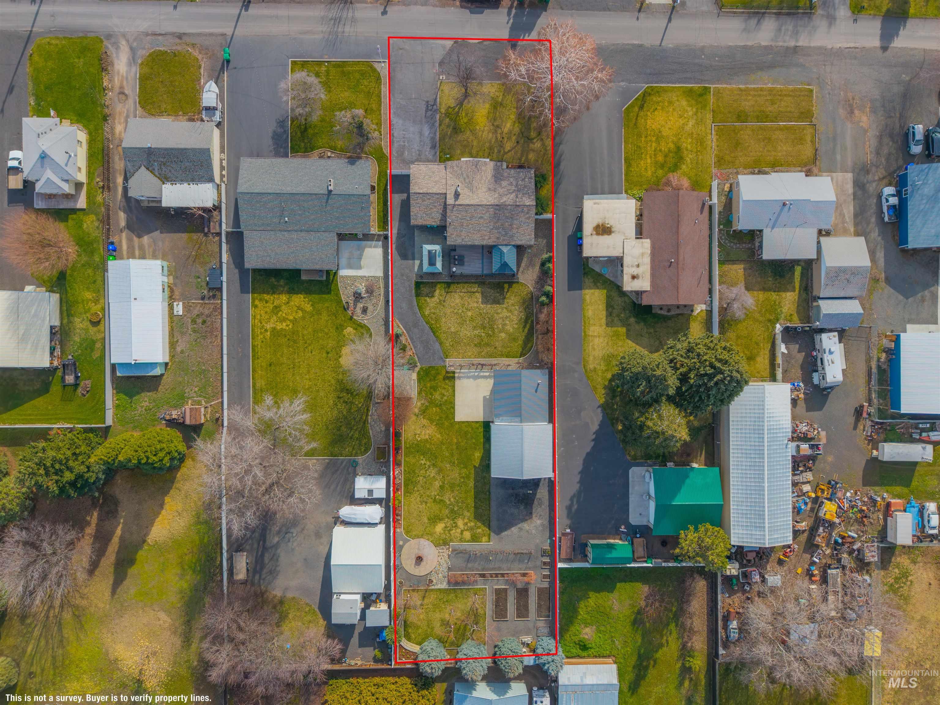 917 Cedar Avenue, Lewiston, Idaho 83501, 4 Bedrooms, 2.5 Bathrooms, Residential For Sale, Price $689,900, 98975331