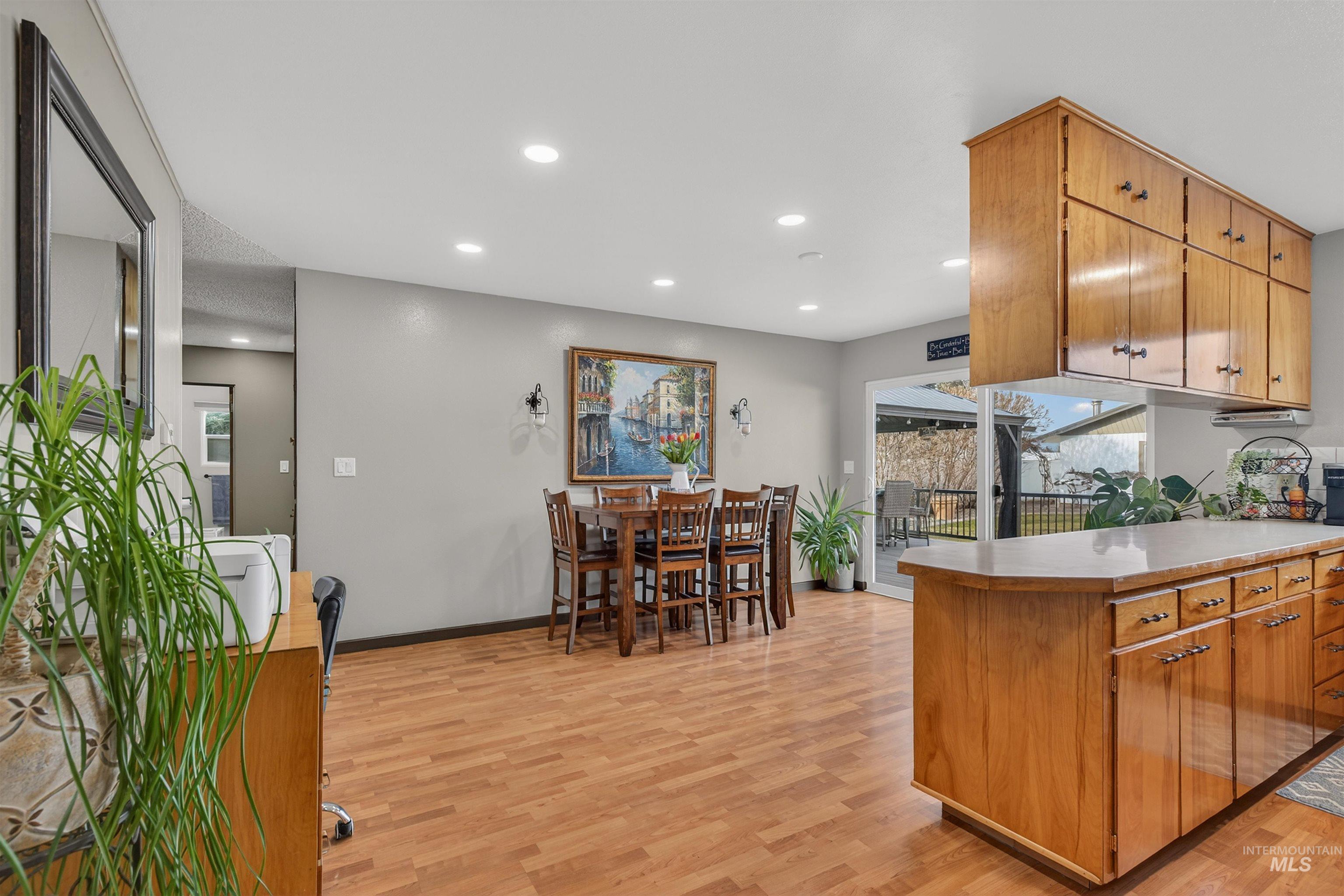 917 Cedar Avenue, Lewiston, Idaho 83501, 4 Bedrooms, 2.5 Bathrooms, Residential For Sale, Price $689,900, 98975331