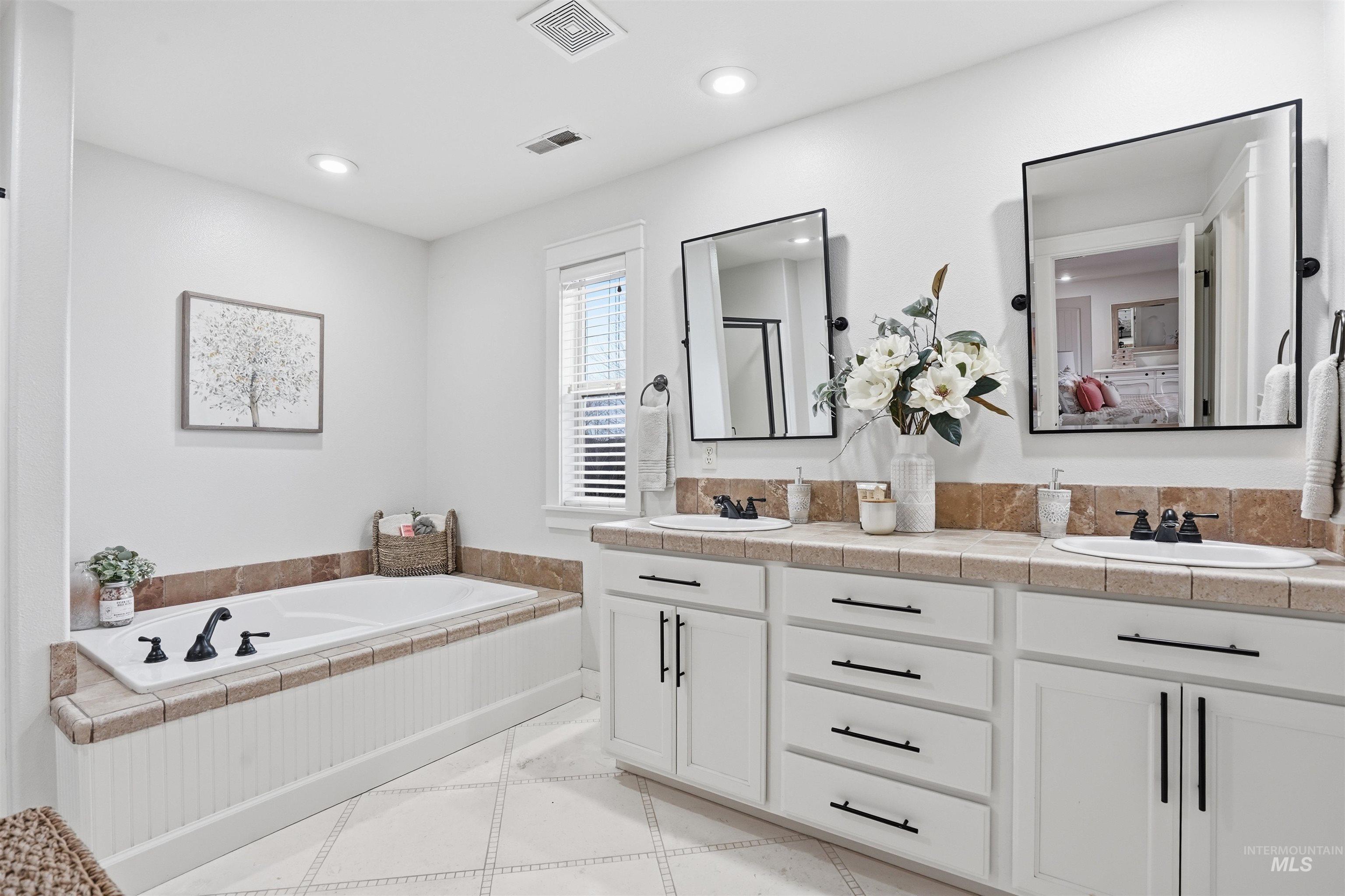 2326 E Wigle Dr, Meridian, Idaho 83646, 3 Bedrooms, 3 Bathrooms, Residential For Sale, Price $650,000, 98975334