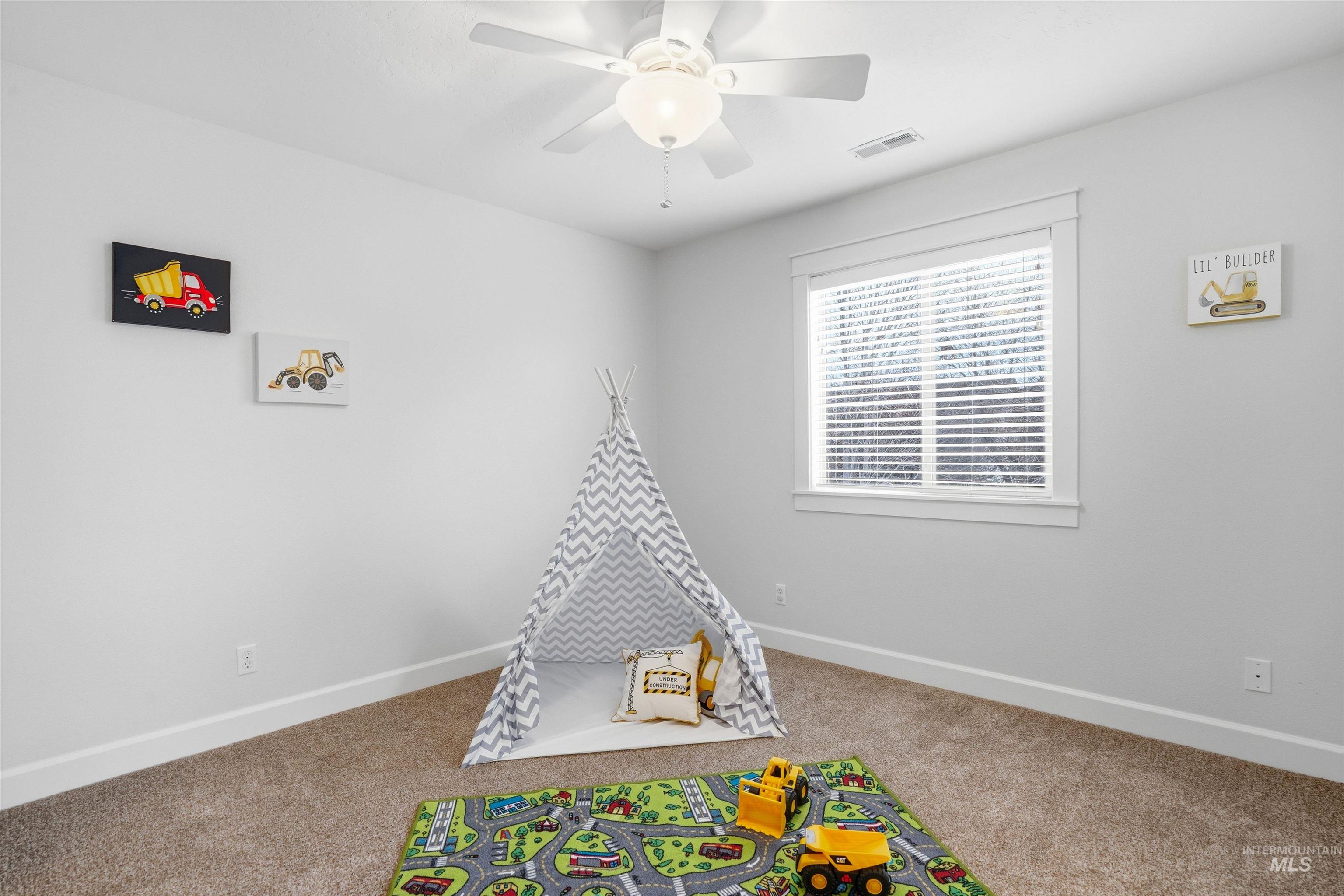 2326 E Wigle Dr, Meridian, Idaho 83646, 3 Bedrooms, 3 Bathrooms, Residential For Sale, Price $650,000, 98975334