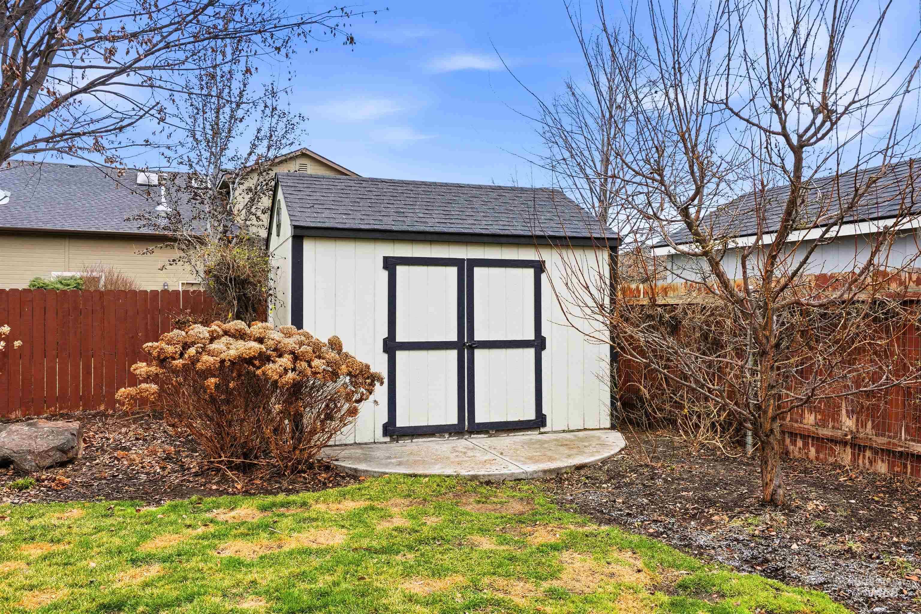 2326 E Wigle Dr, Meridian, Idaho 83646, 3 Bedrooms, 3 Bathrooms, Residential For Sale, Price $650,000, 98975334