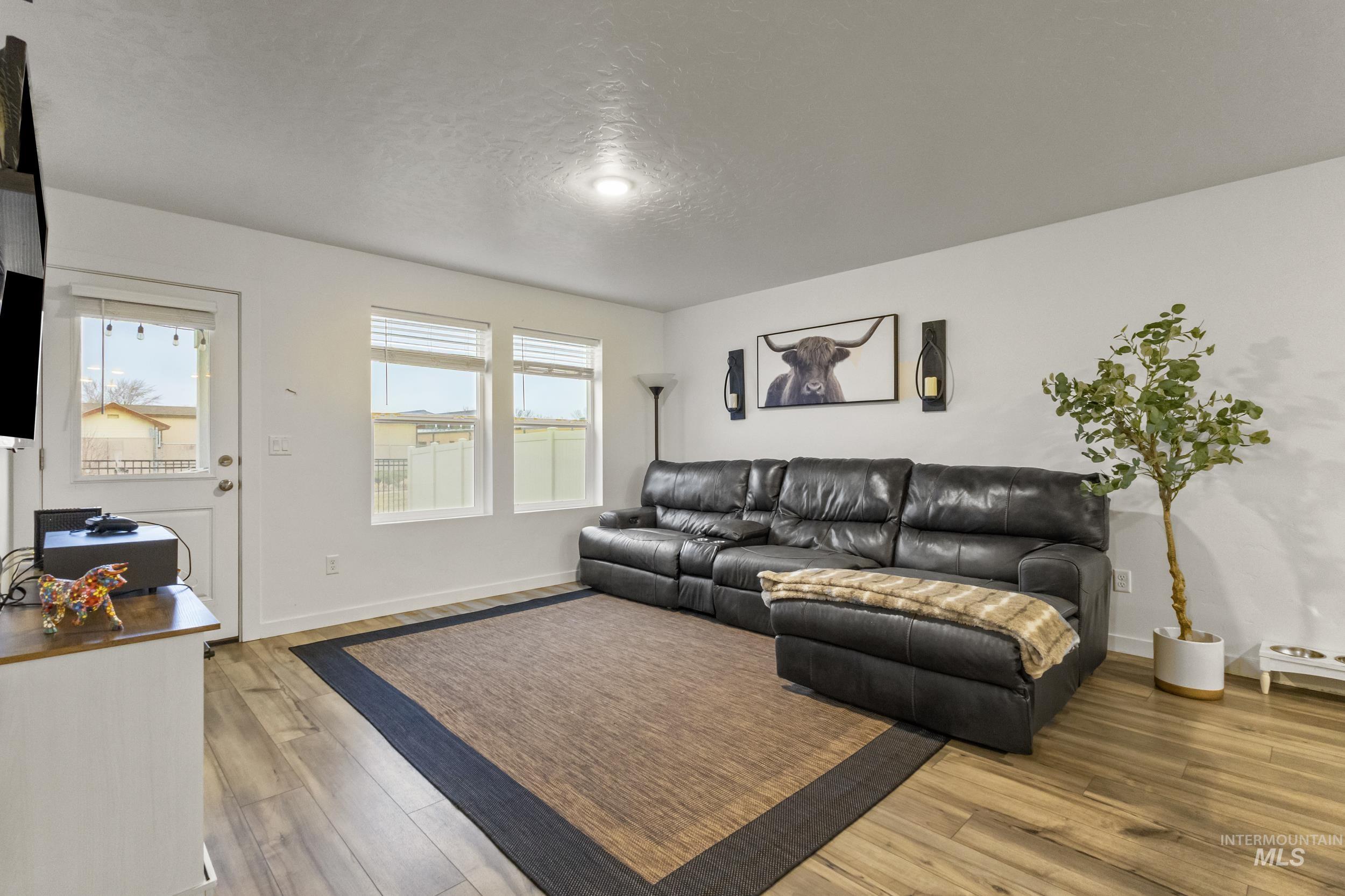 11065 W Hidden Point St, Star, Idaho 83669, 4 Bedrooms, 2.5 Bathrooms, Residential For Sale, Price $450,000, 98975336