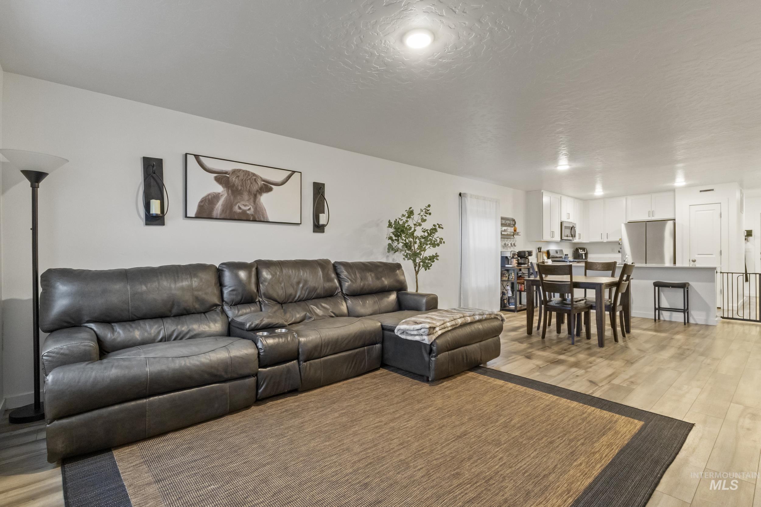 11065 W Hidden Point St, Star, Idaho 83669, 4 Bedrooms, 2.5 Bathrooms, Residential For Sale, Price $450,000, 98975336