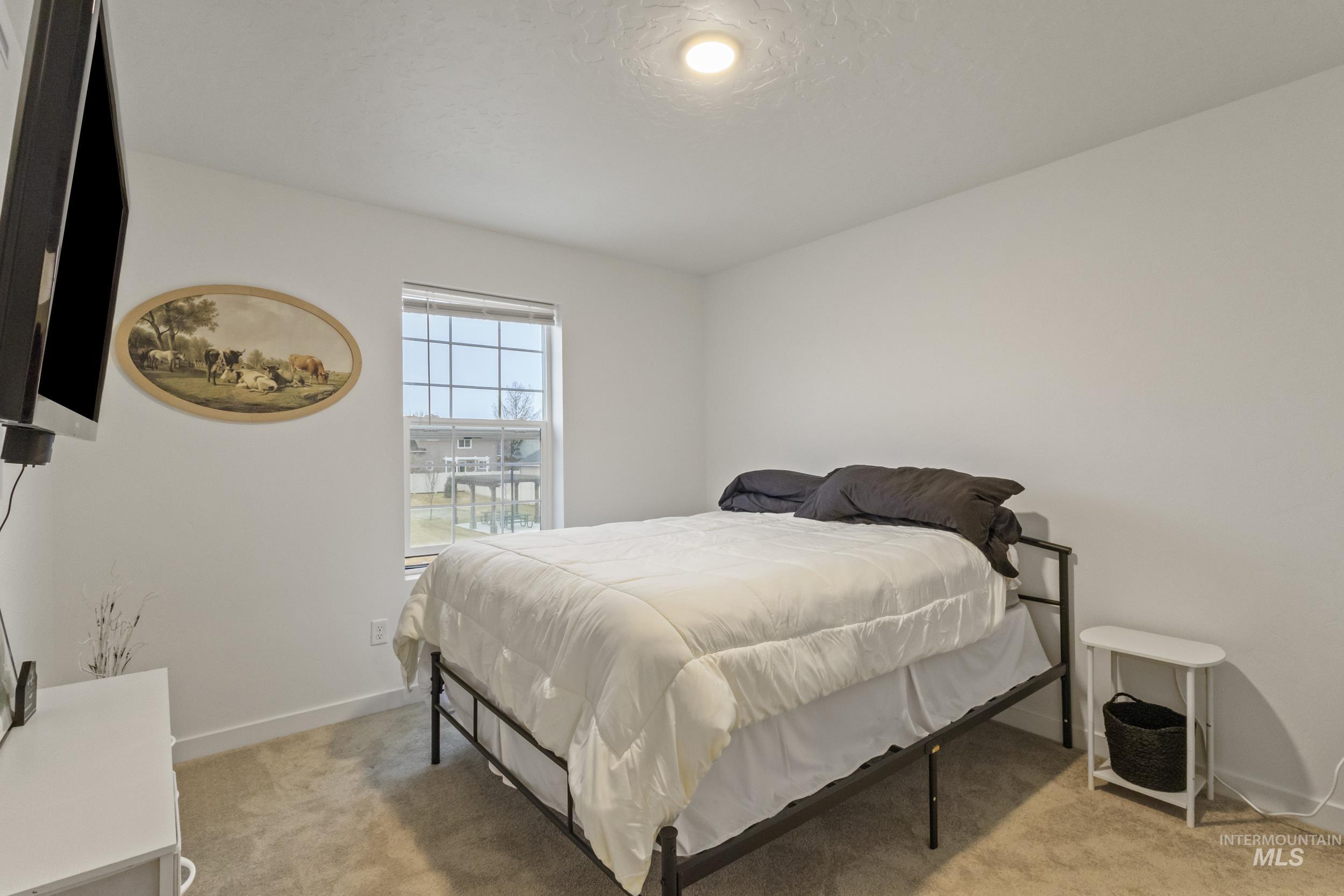 11065 W Hidden Point St, Star, Idaho 83669, 4 Bedrooms, 2.5 Bathrooms, Residential For Sale, Price $450,000, 98975336