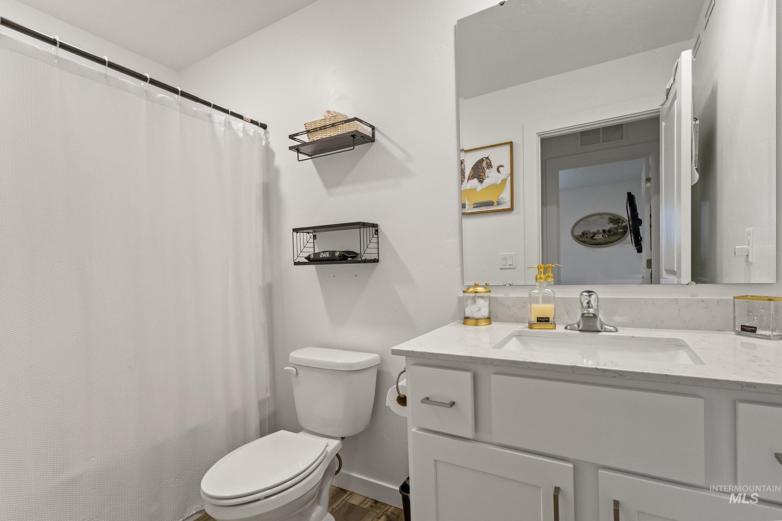 11065 W Hidden Point St, Star, Idaho 83669, 4 Bedrooms, 2.5 Bathrooms, Residential For Sale, Price $450,000, 98975336