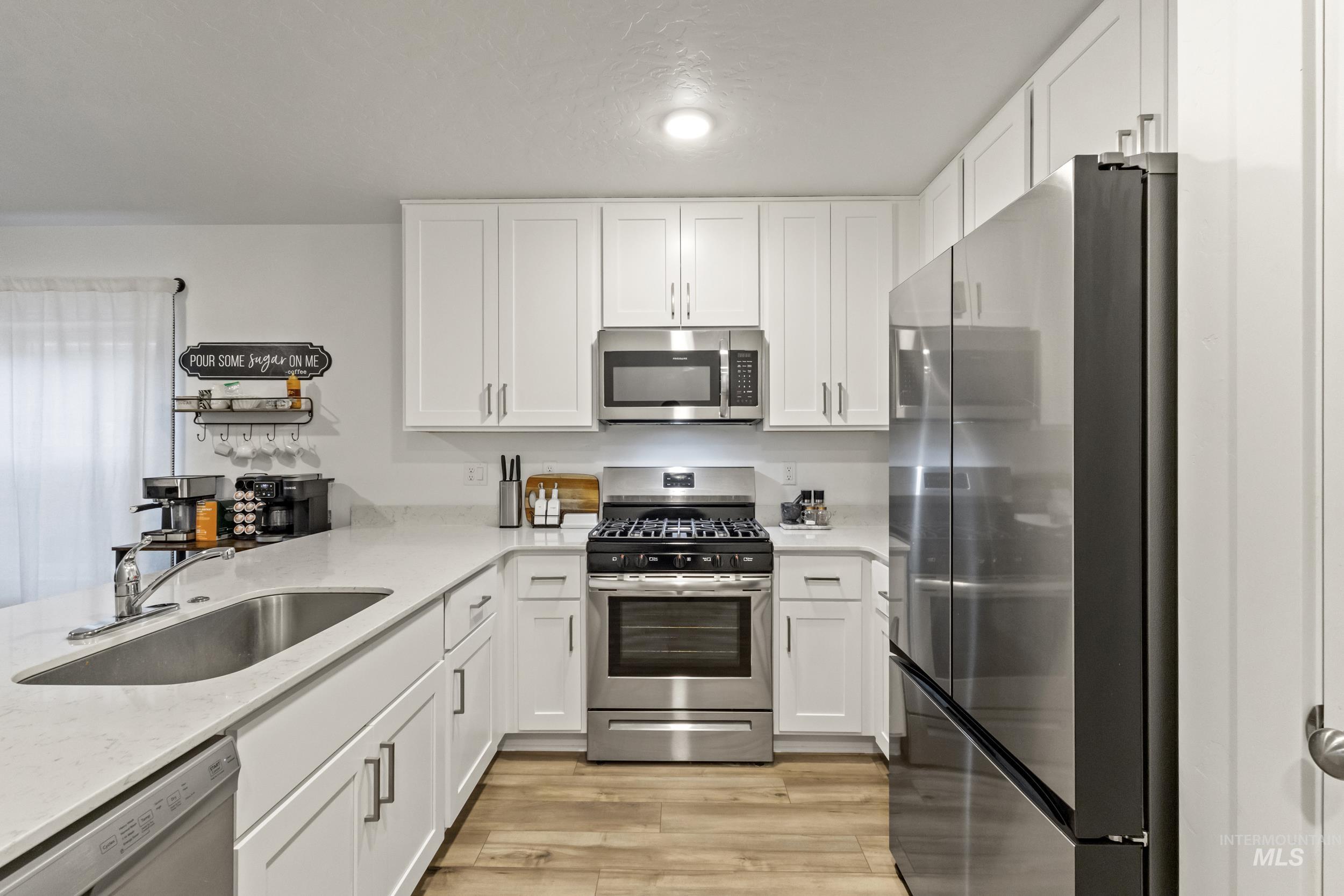 11065 W Hidden Point St, Star, Idaho 83669, 4 Bedrooms, 2.5 Bathrooms, Residential For Sale, Price $450,000, 98975336