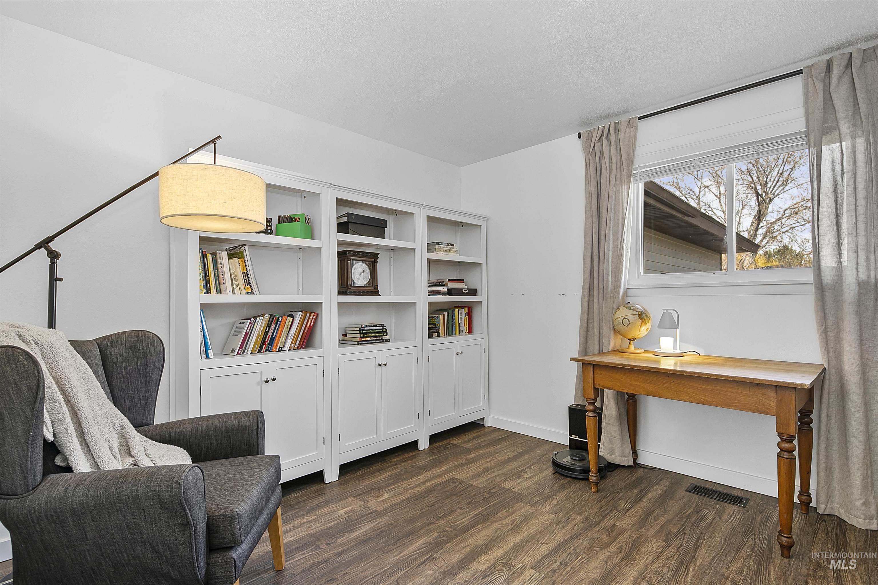 11835 W Savage Dr, Boise, Idaho 83713, 3 Bedrooms, 3 Bathrooms, Residential For Sale, Price $750,000,MLS 98975337