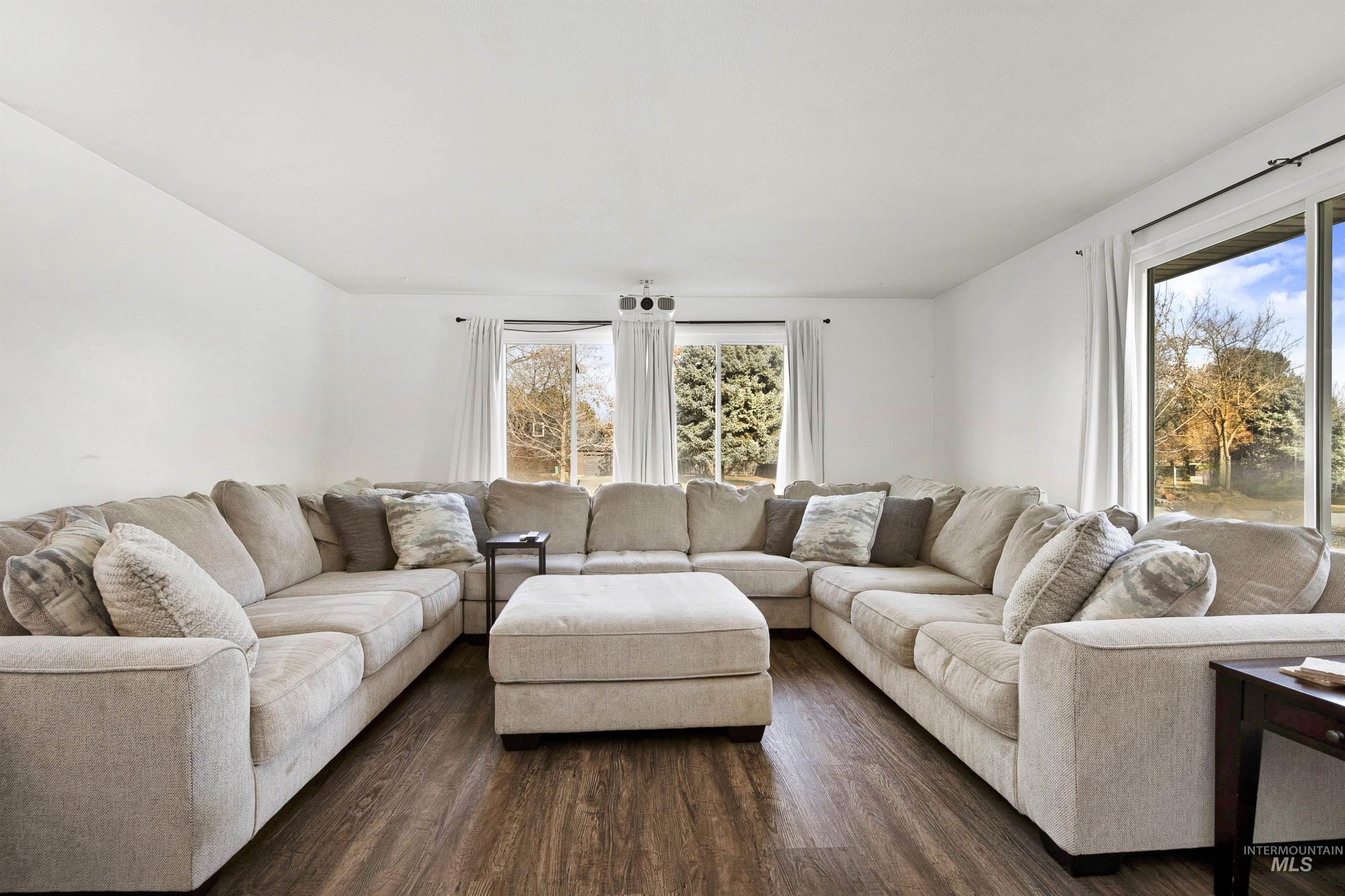 11835 W Savage Dr, Boise, Idaho 83713, 3 Bedrooms, 3 Bathrooms, Residential For Sale, Price $750,000,MLS 98975337