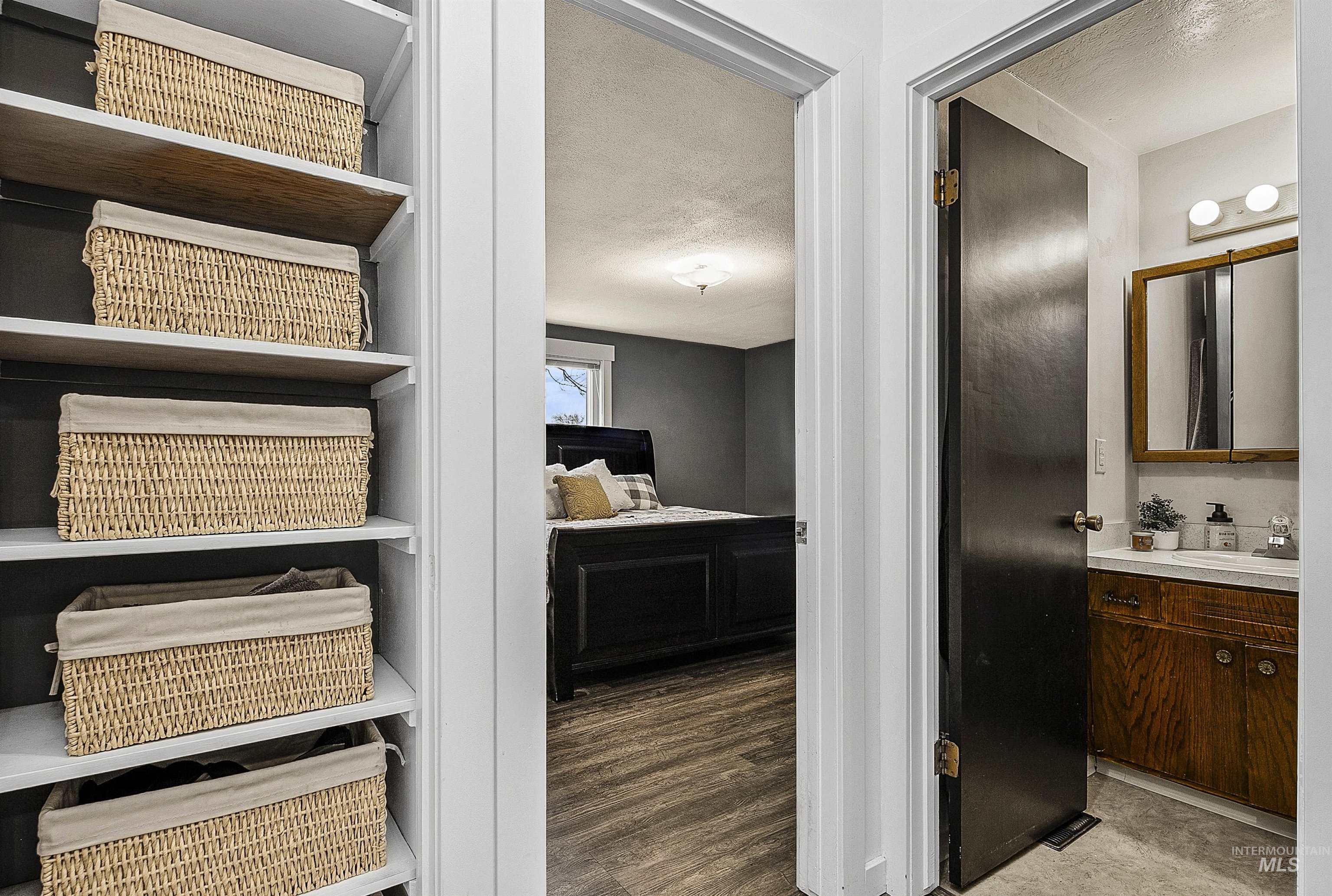 11835 W Savage Dr, Boise, Idaho 83713, 3 Bedrooms, 3 Bathrooms, Residential For Sale, Price $750,000,MLS 98975337