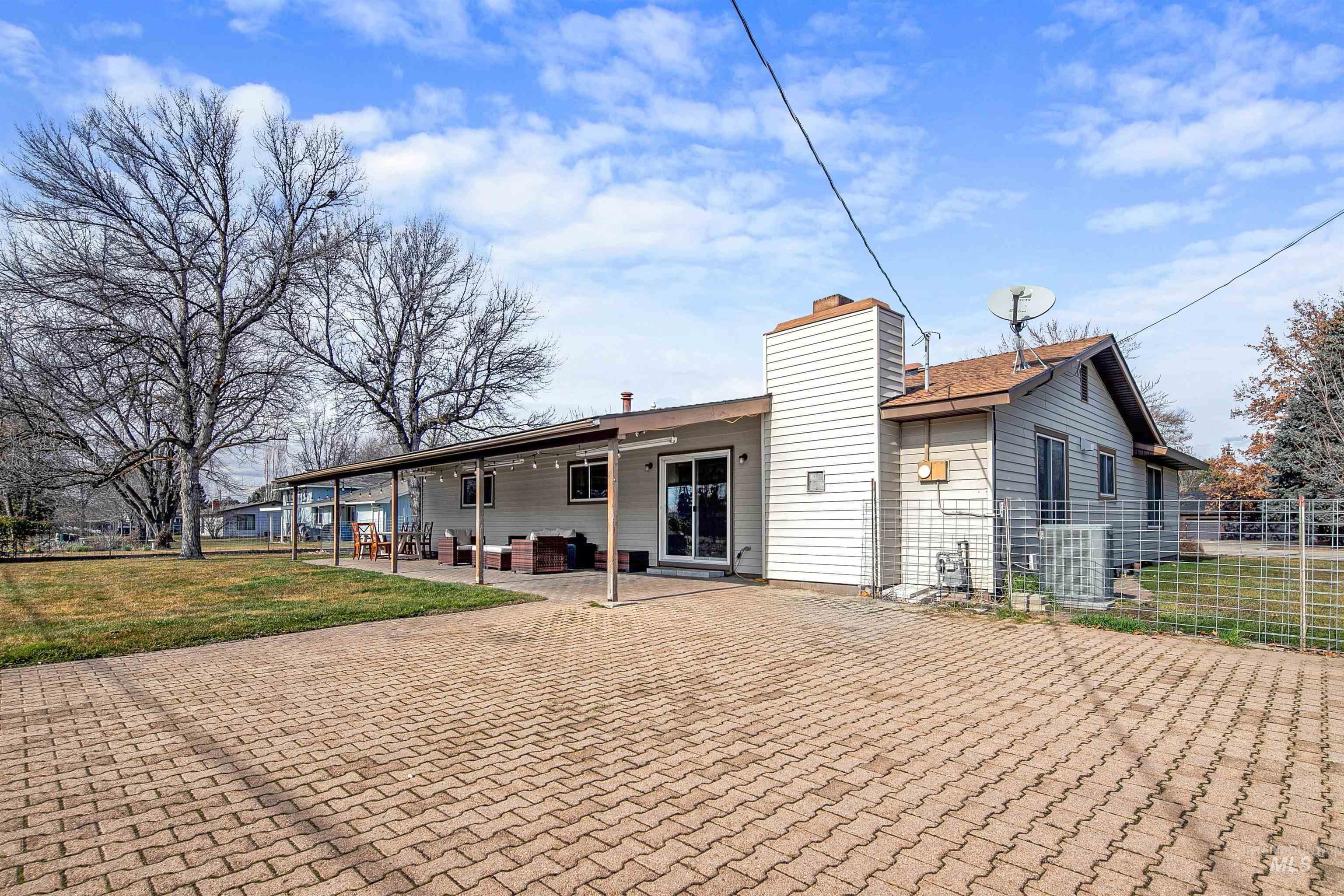 11835 W Savage Dr, Boise, Idaho 83713, 3 Bedrooms, 3 Bathrooms, Residential For Sale, Price $750,000,MLS 98975337