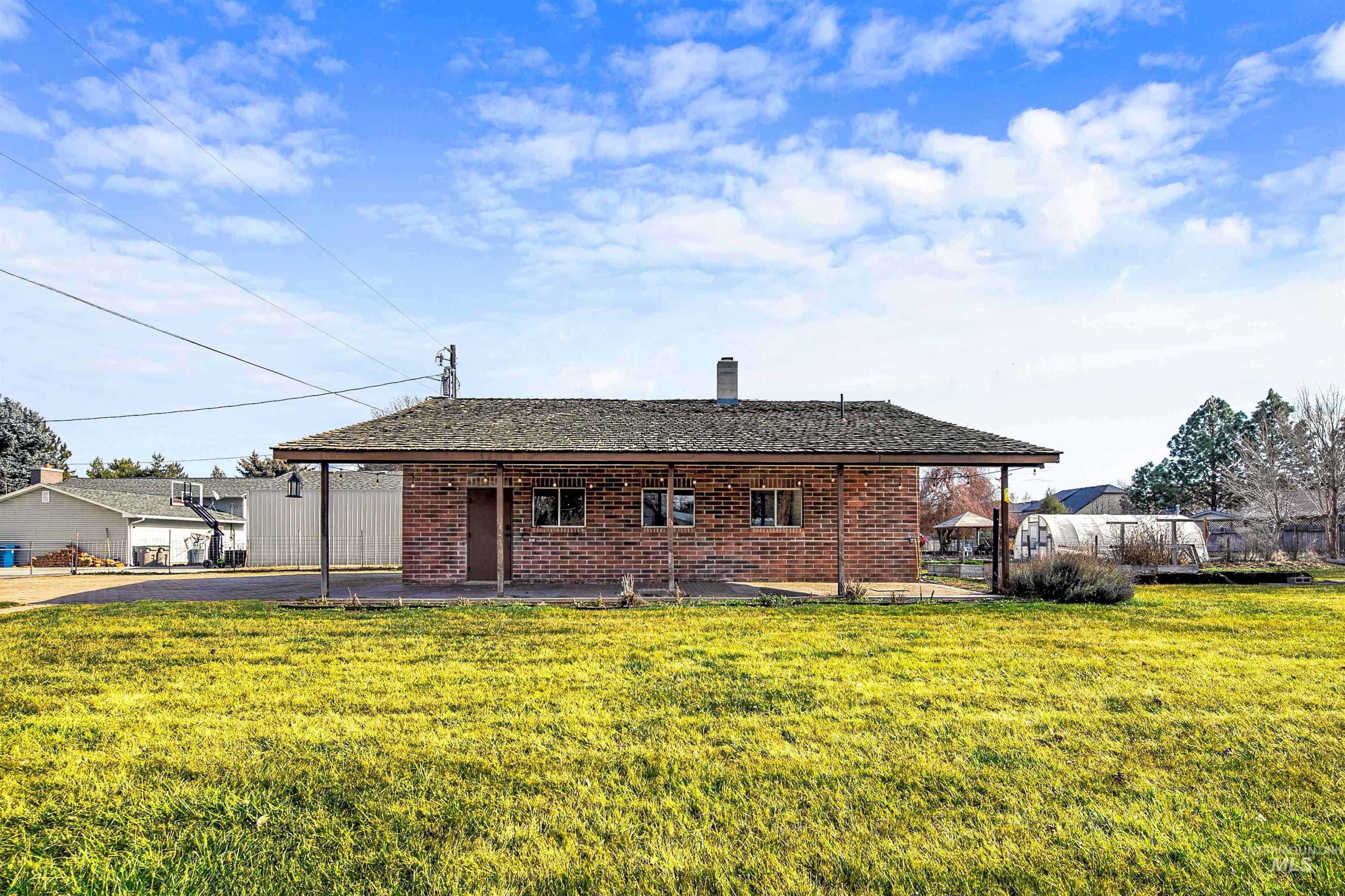 11835 W Savage Dr, Boise, Idaho 83713, 3 Bedrooms, 3 Bathrooms, Residential For Sale, Price $750,000,MLS 98975337