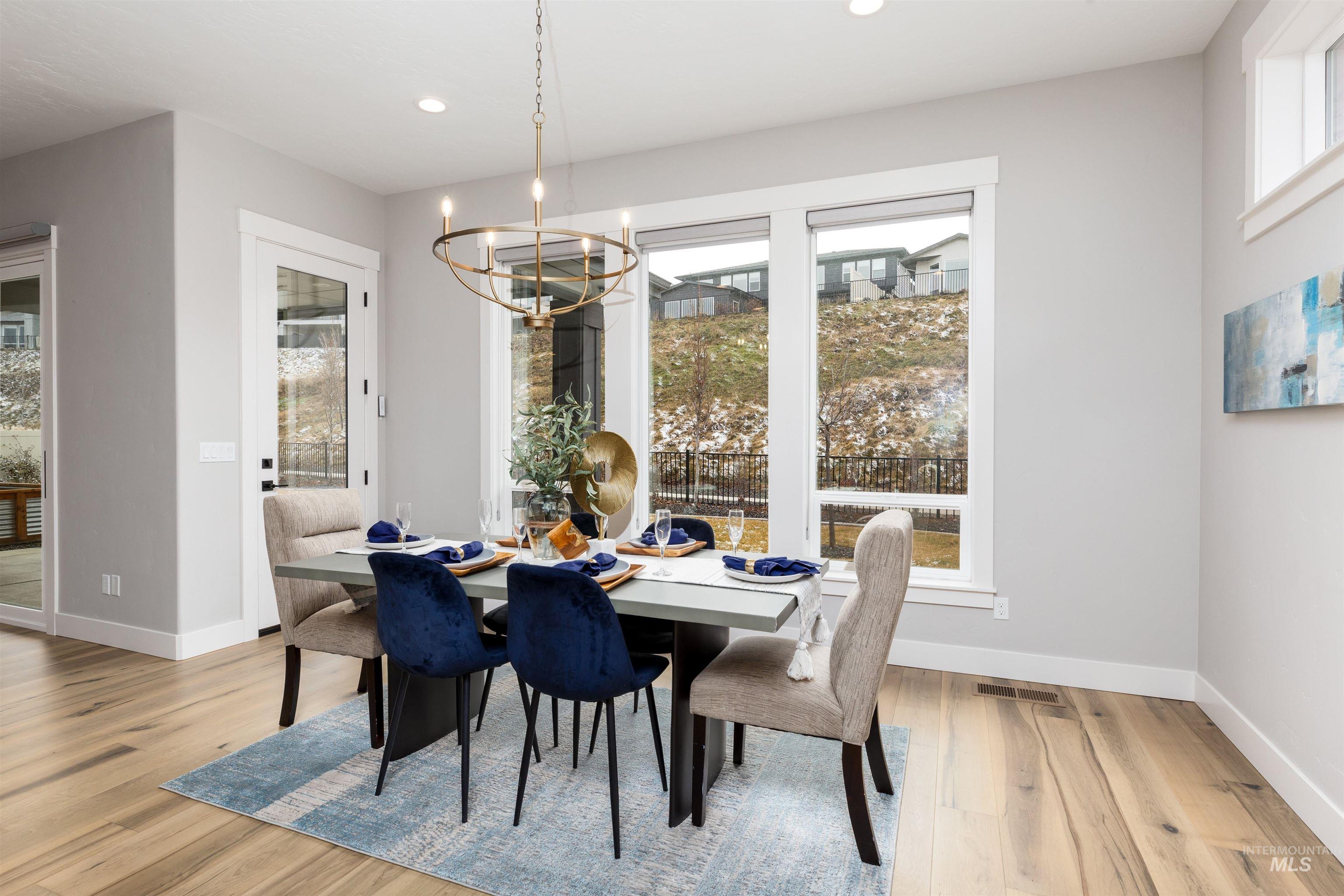 6121 S Cubola Way, Meridian, Idaho 83642, 4 Bedrooms, 2.5 Bathrooms, Residential For Sale, Price $879,000,MLS 98975338