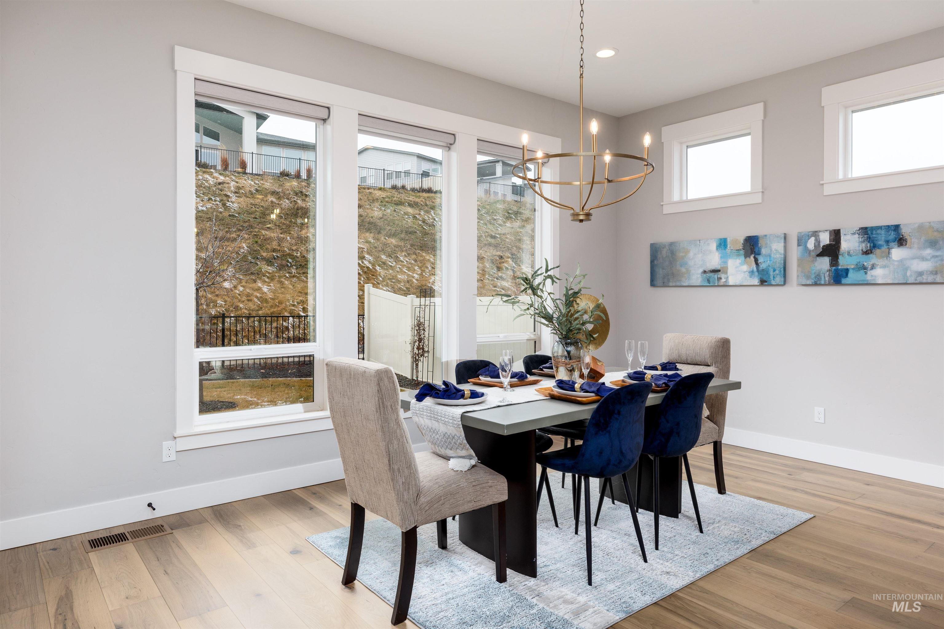 6121 S Cubola Way, Meridian, Idaho 83642, 4 Bedrooms, 2.5 Bathrooms, Residential For Sale, Price $879,000,MLS 98975338