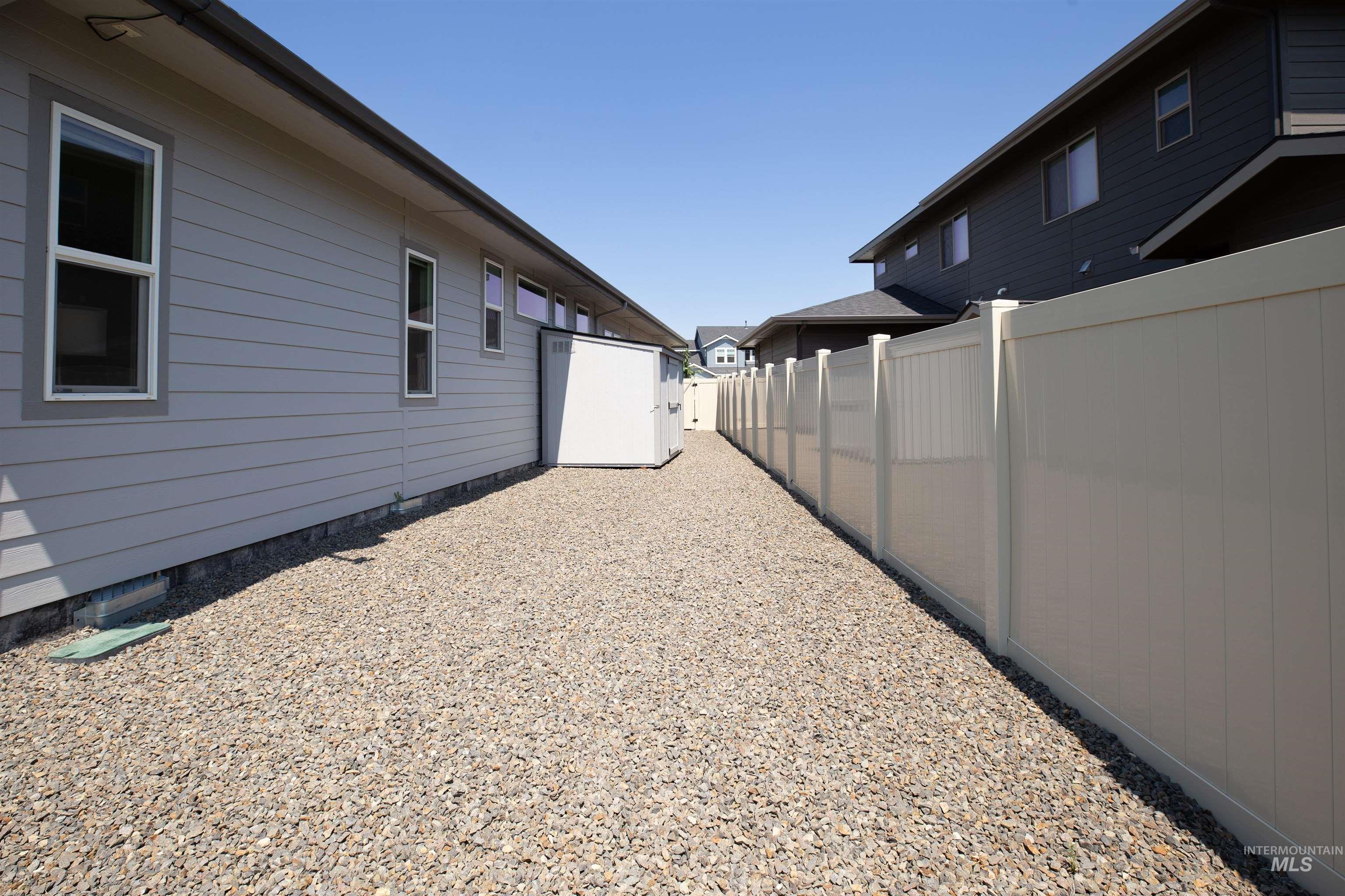 6121 S Cubola Way, Meridian, Idaho 83642, 3 Bedrooms, 2.5 Bathrooms, Residential For Sale, Price $849,900,MLS 98975338