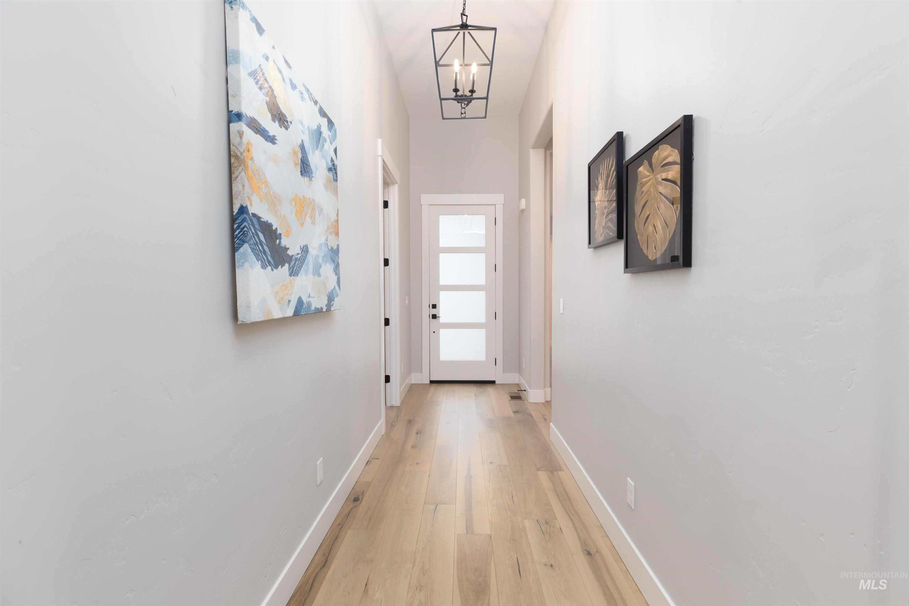 6121 S Cubola Way, Meridian, Idaho 83642, 4 Bedrooms, 2.5 Bathrooms, Residential For Sale, Price $879,000,MLS 98975338