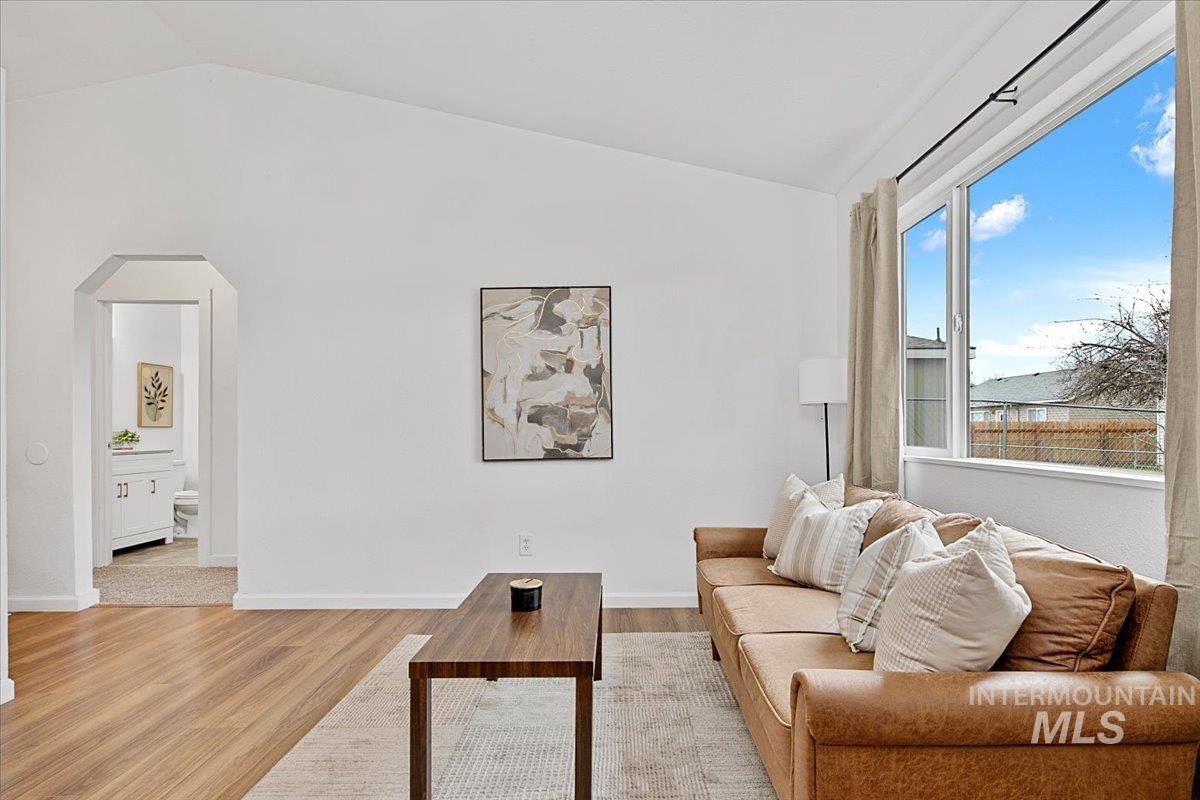 2610 Grouse, Caldwell, Idaho 83605, 3 Bedrooms, 2 Bathrooms, Residential For Sale, Price $320,000,MLS 98975339