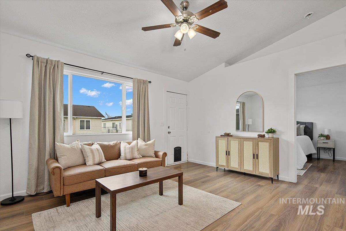 2610 Grouse, Caldwell, Idaho 83605, 3 Bedrooms, 2 Bathrooms, Residential For Sale, Price $320,000,MLS 98975339