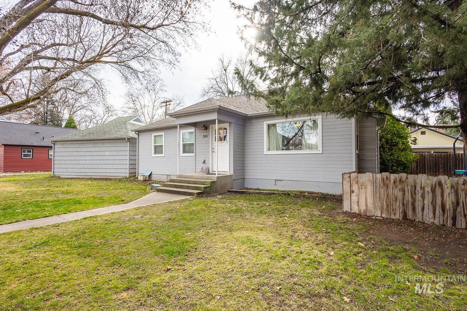 2919 W Good, Boise, Idaho 83703, 3 Bedrooms, 1.5 Bathrooms, Residential For Sale, Price $499,900,MLS 98975344