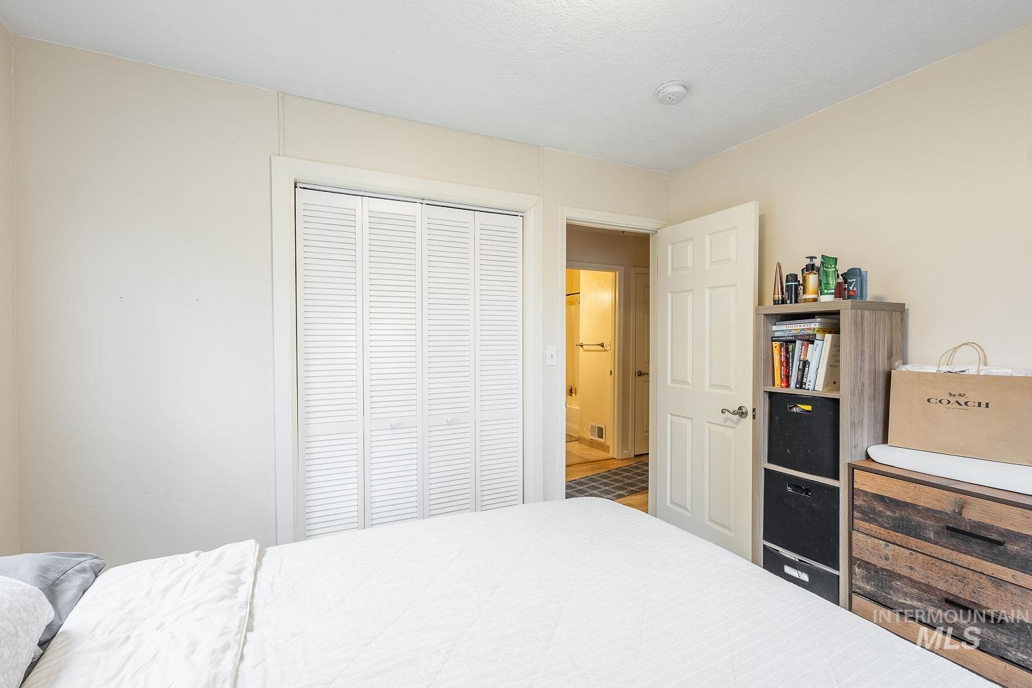 2919 W Good, Boise, Idaho 83703, 3 Bedrooms, 1.5 Bathrooms, Residential For Sale, Price $499,900,MLS 98975344