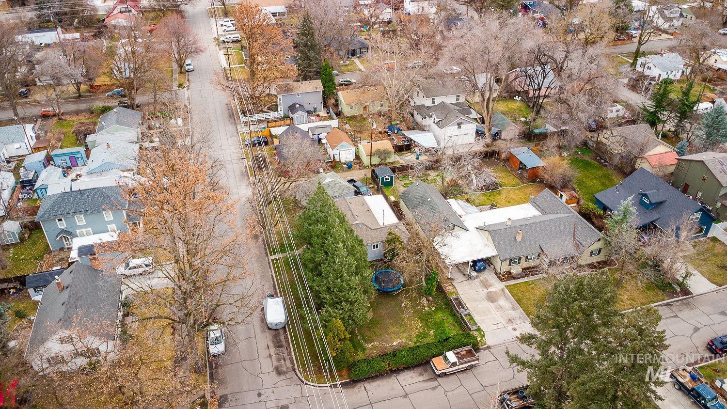 2919 W Good, Boise, Idaho 83703, 3 Bedrooms, 1.5 Bathrooms, Residential For Sale, Price $499,900,MLS 98975344