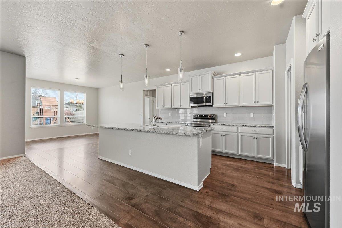 3360 S Fork, Nampa, Idaho 83686, 4 Bedrooms, 2 Bathrooms, Residential For Sale, Price $515,000, 98975345