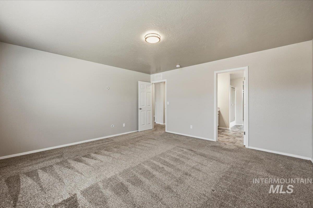 3360 S Fork, Nampa, Idaho 83686, 4 Bedrooms, 2 Bathrooms, Residential For Sale, Price $515,000, 98975345