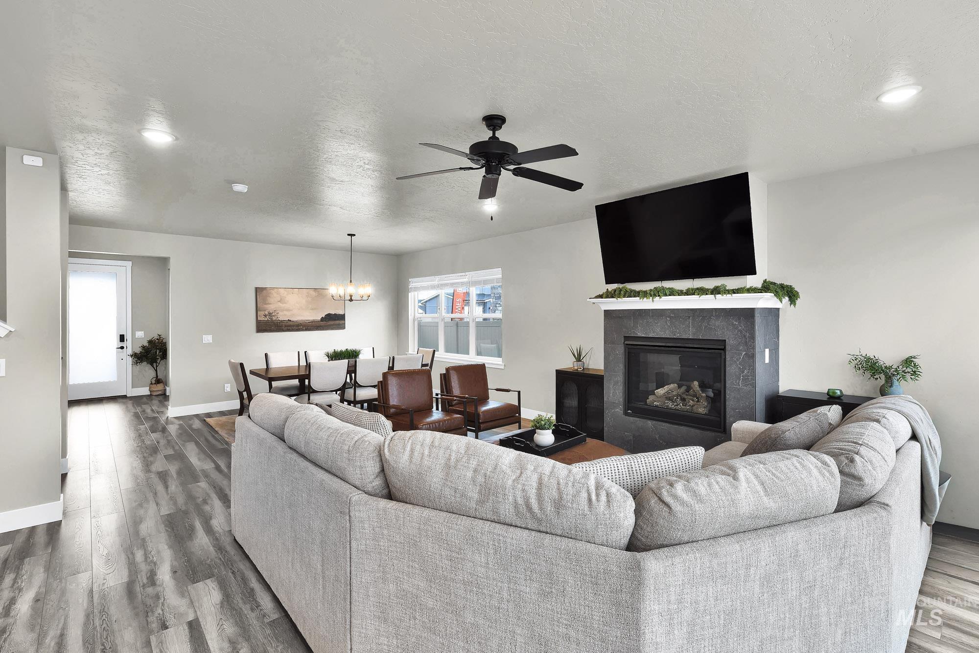 6104 S Corsican, Meridian, Idaho 83642, 5 Bedrooms, 3 Bathrooms, Residential For Sale, Price $665,000,MLS 98975347