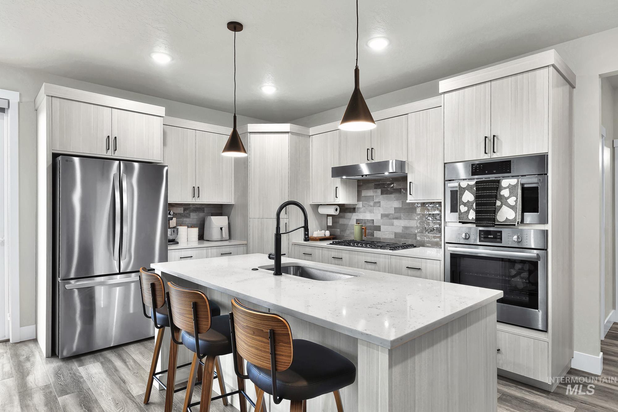6104 S Corsican Ave, Meridian, Idaho 83642, 5 Bedrooms, 3 Bathrooms, Residential For Sale, Price $619,999, 98975347