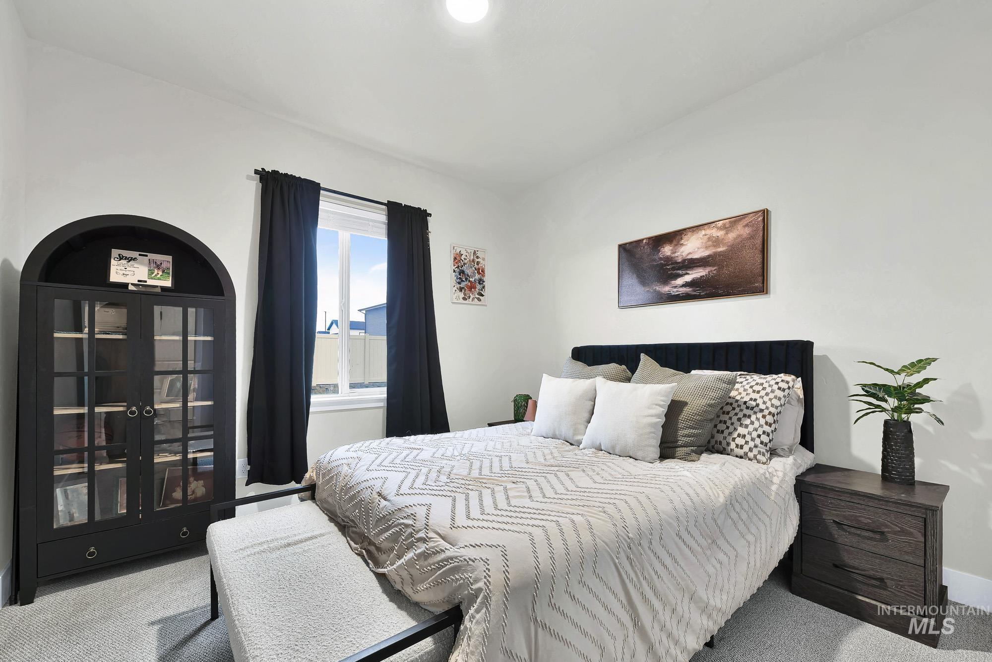 6104 S Corsican Ave, Meridian, Idaho 83642, 5 Bedrooms, 3 Bathrooms, Residential For Sale, Price $643,000,MLS 98975347