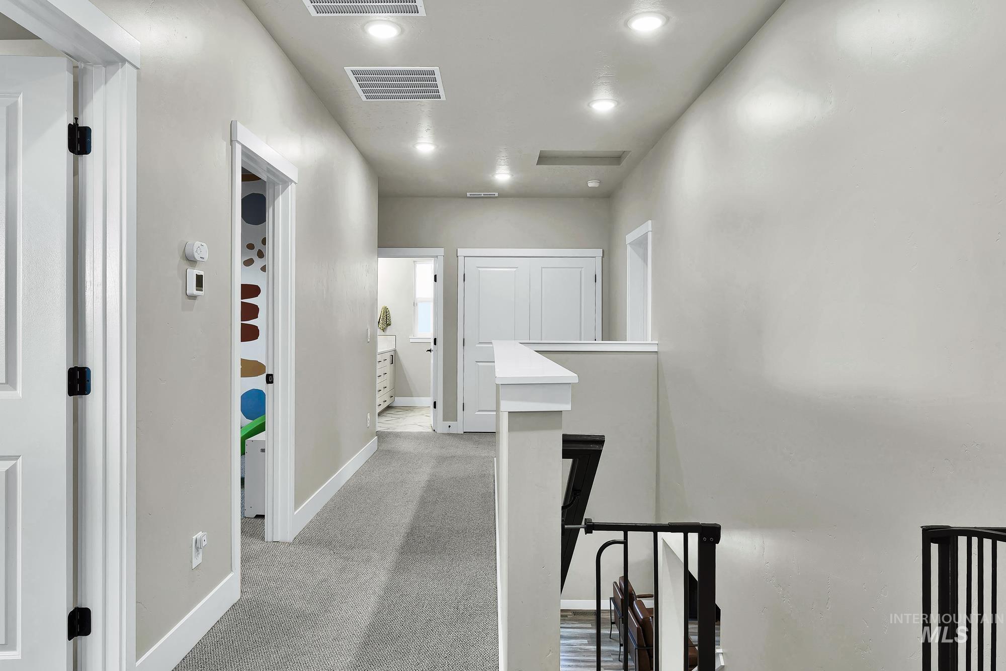 6104 S Corsican Ave, Meridian, Idaho 83642, 5 Bedrooms, 3 Bathrooms, Residential For Sale, Price $643,000,MLS 98975347