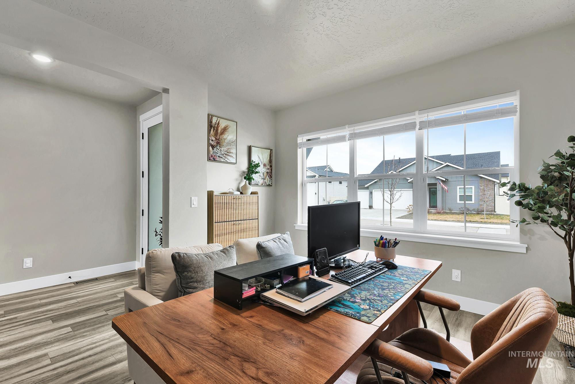 6104 S Corsican Ave, Meridian, Idaho 83642, 5 Bedrooms, 3 Bathrooms, Residential For Sale, Price $665,000, 98975347