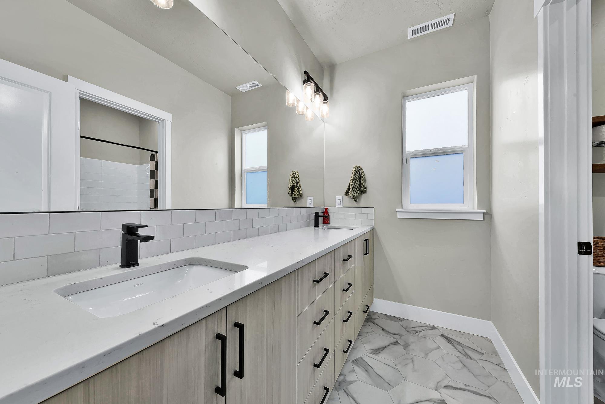 6104 S Corsican Ave, Meridian, Idaho 83642, 5 Bedrooms, 3 Bathrooms, Residential For Sale, Price $665,000, 98975347