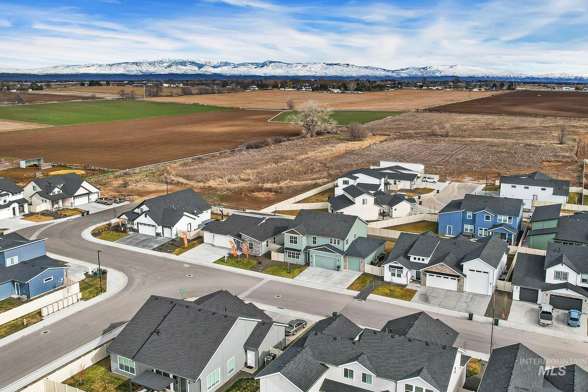 6104 S Corsican Ave, Meridian, Idaho 83642, 5 Bedrooms, 3 Bathrooms, Residential For Sale, Price $643,000,MLS 98975347