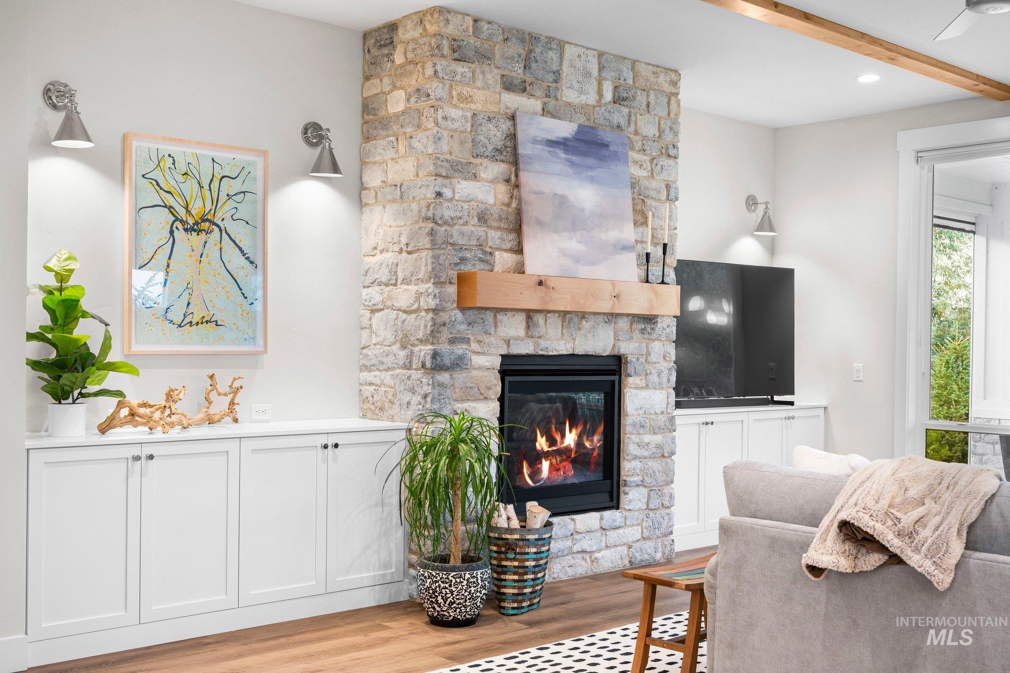 6334 Chateau Ct, Star, Idaho 83669, 3 Bedrooms, 2.5 Bathrooms, Residential For Sale, Price $890,000,MLS 98975348